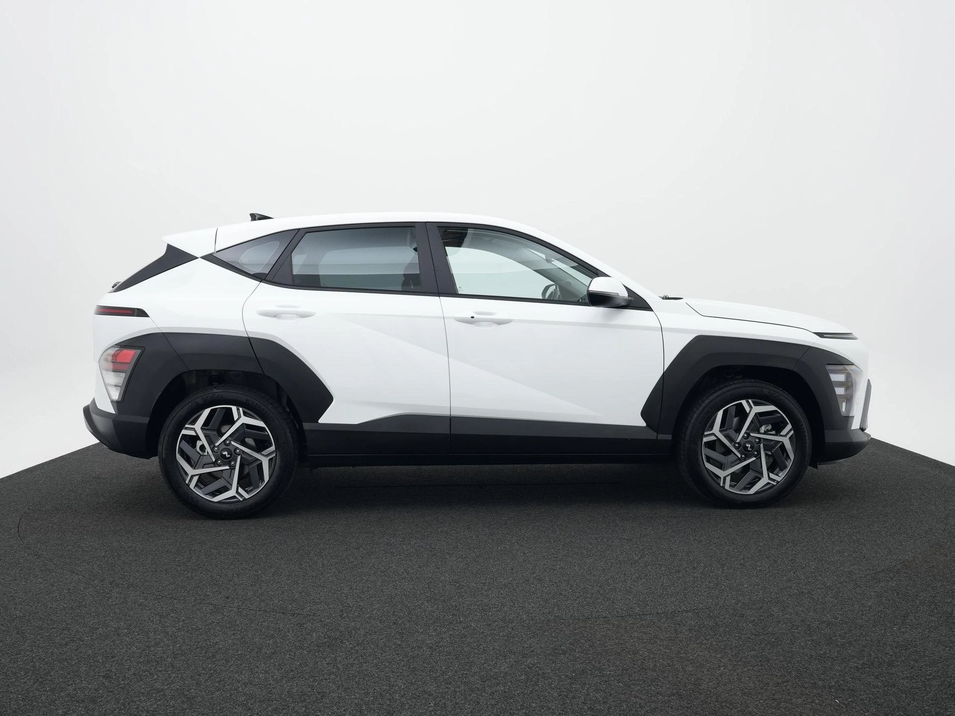 Hyundai-Kona-image-5