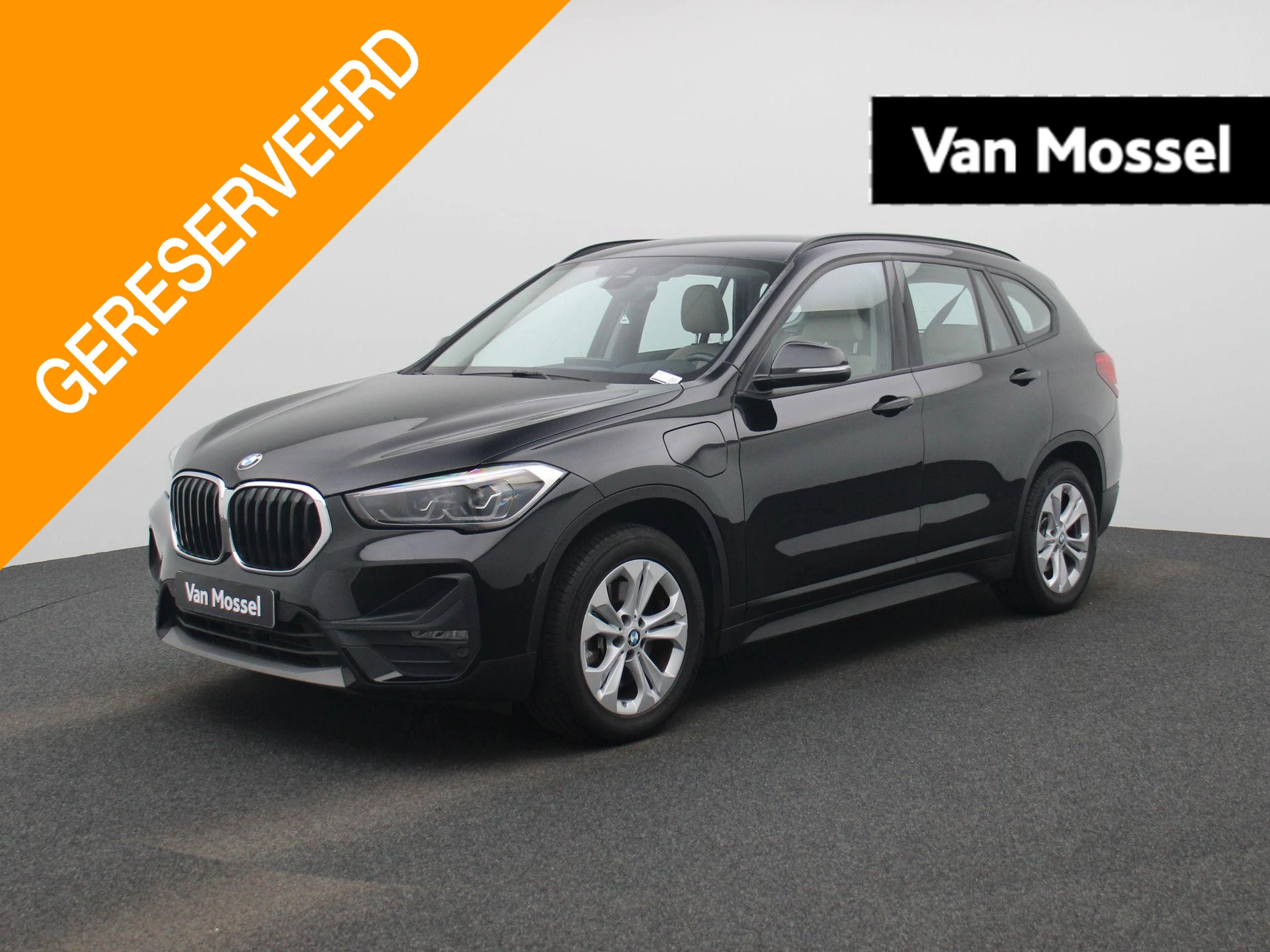 BMW-X1-image-0