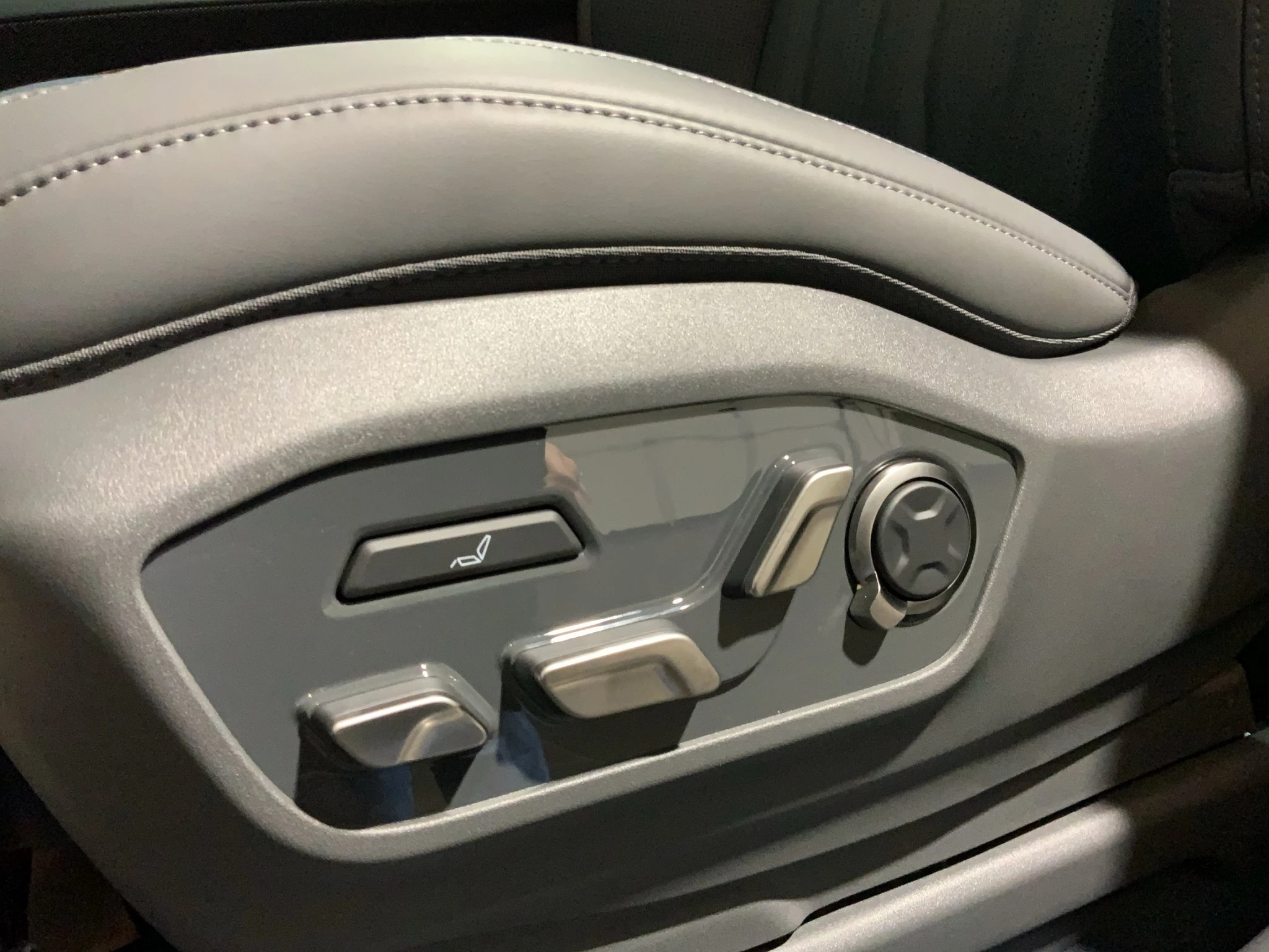 Kia EV9 GT-line 283 kW Allradantrieb Sports Utility Vehicle. 5-türig