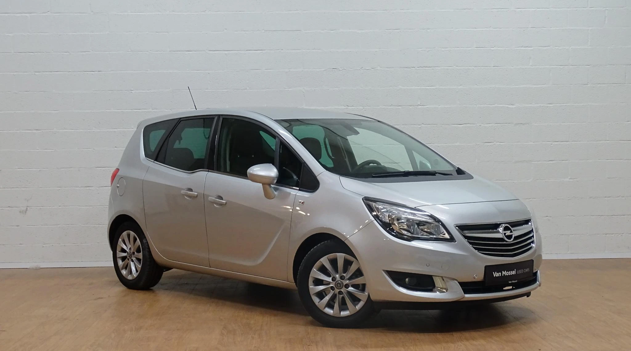 Opel-Meriva-image-1