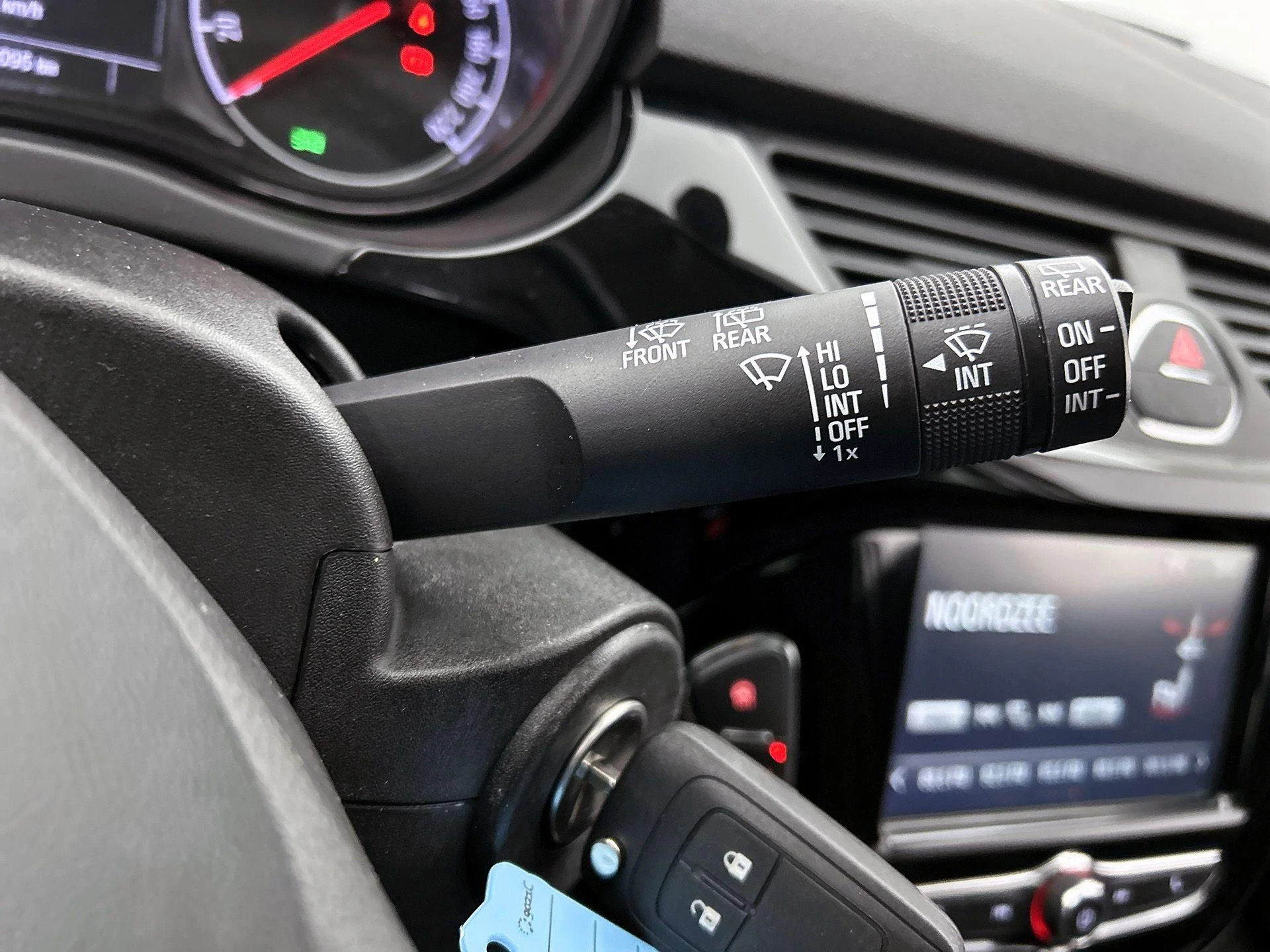 Opel-Corsa-image-7