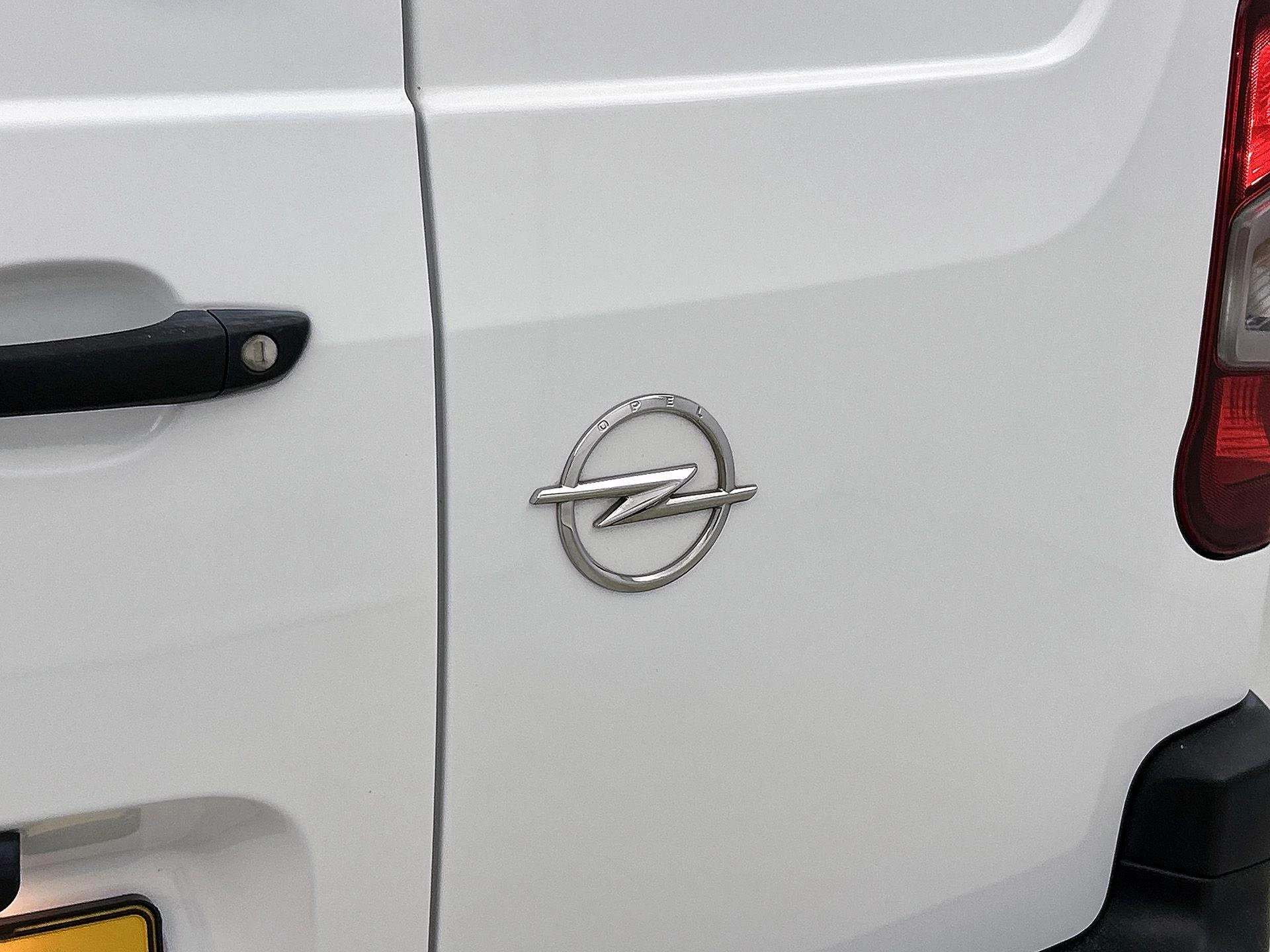 Opel-Combo-image-16