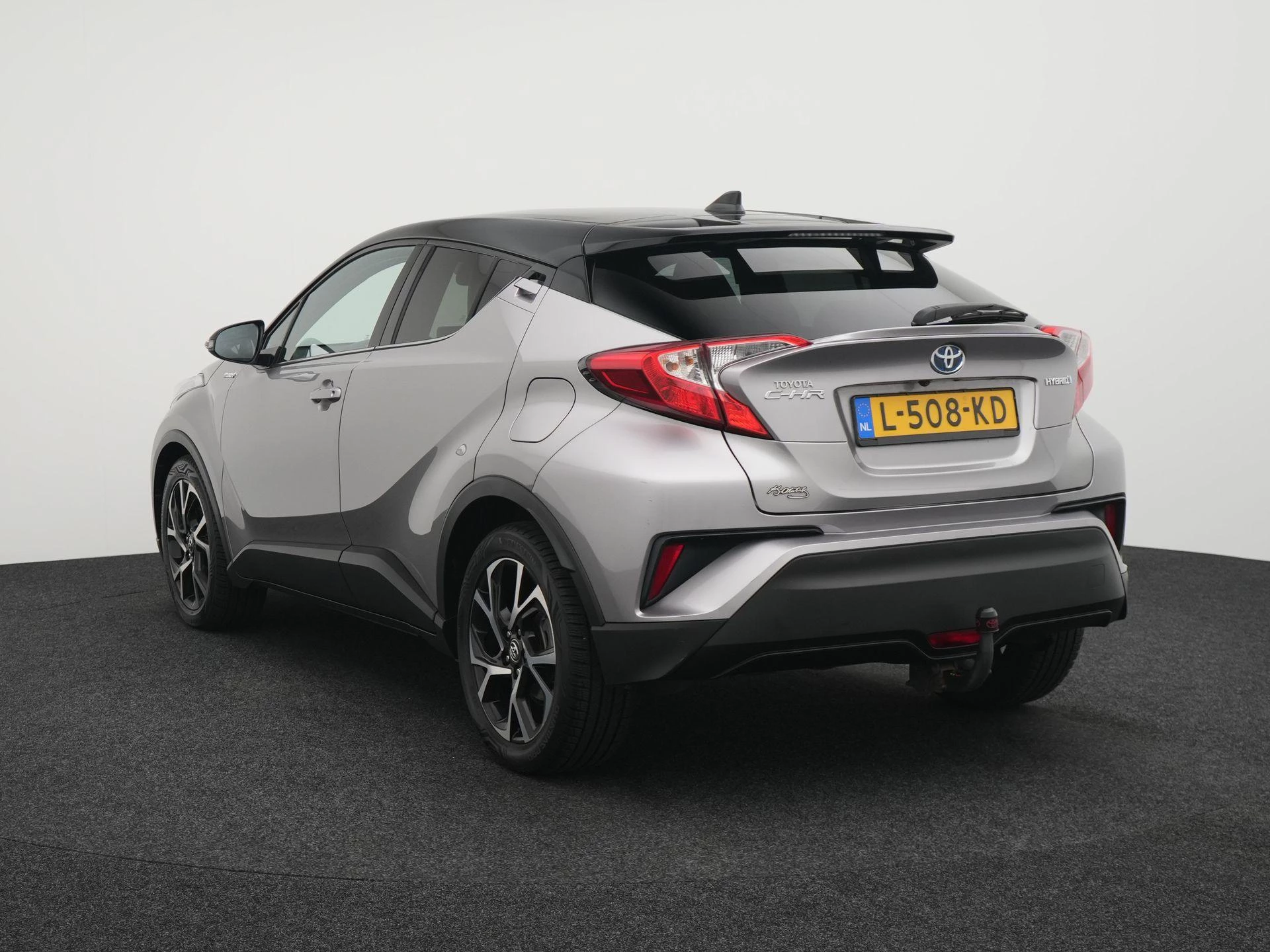 Toyota C-HR 1.8 Hybrid Bi-Tone