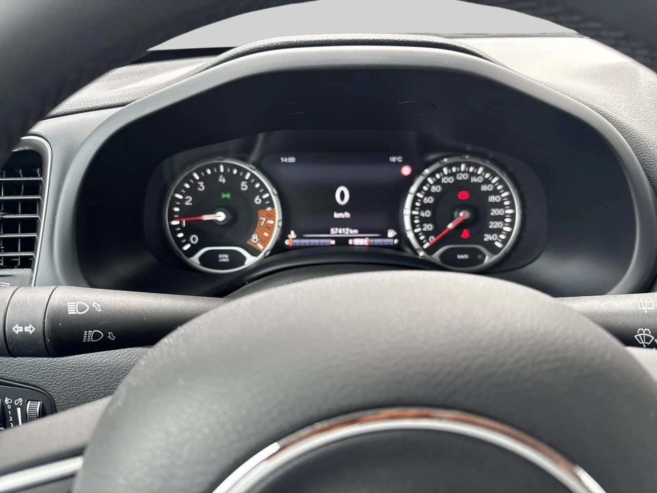 Jeep-Renegade-image-10