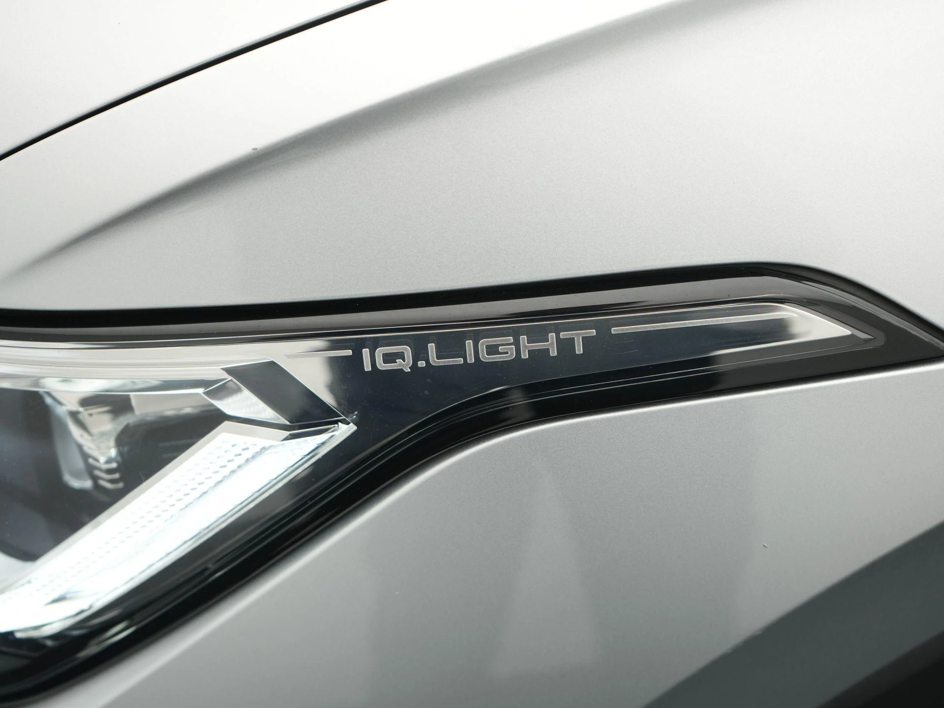 Volkswagen-Tiguan-image-49