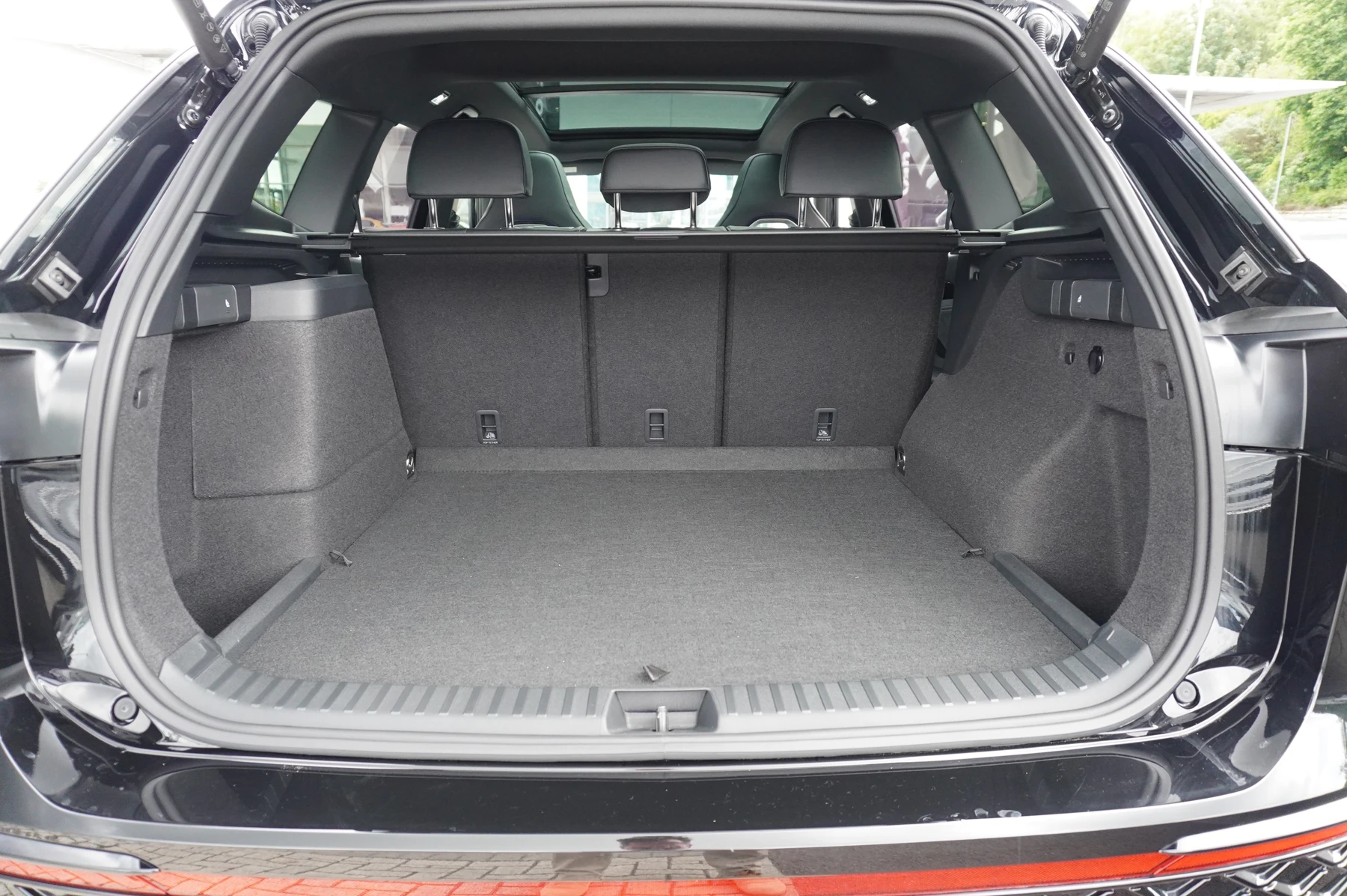 Volkswagen-Tayron-image-14