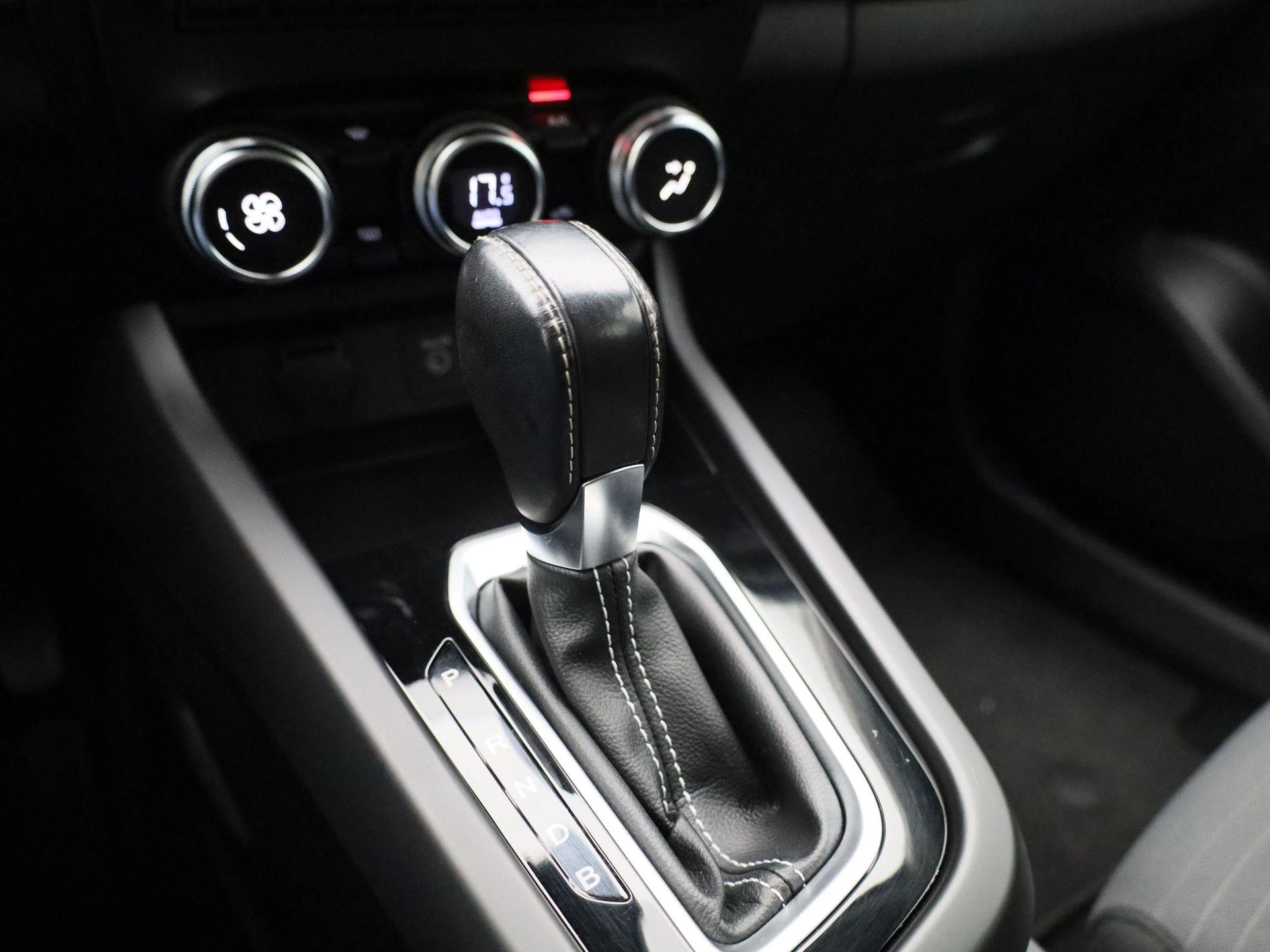 Renault Arkana E-TECH Hybrid Techno 145PK