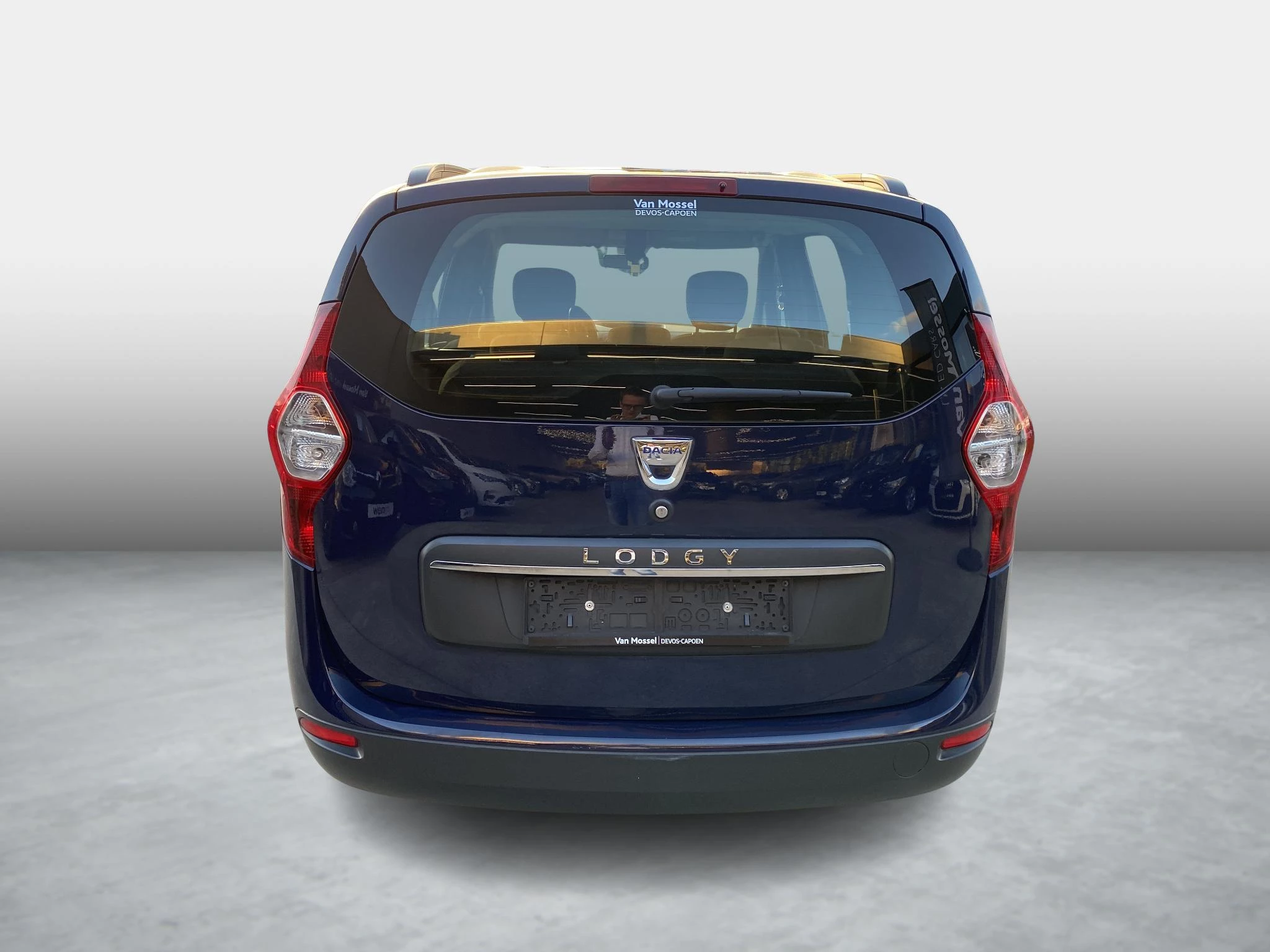 Dacia-Lodgy-image-3