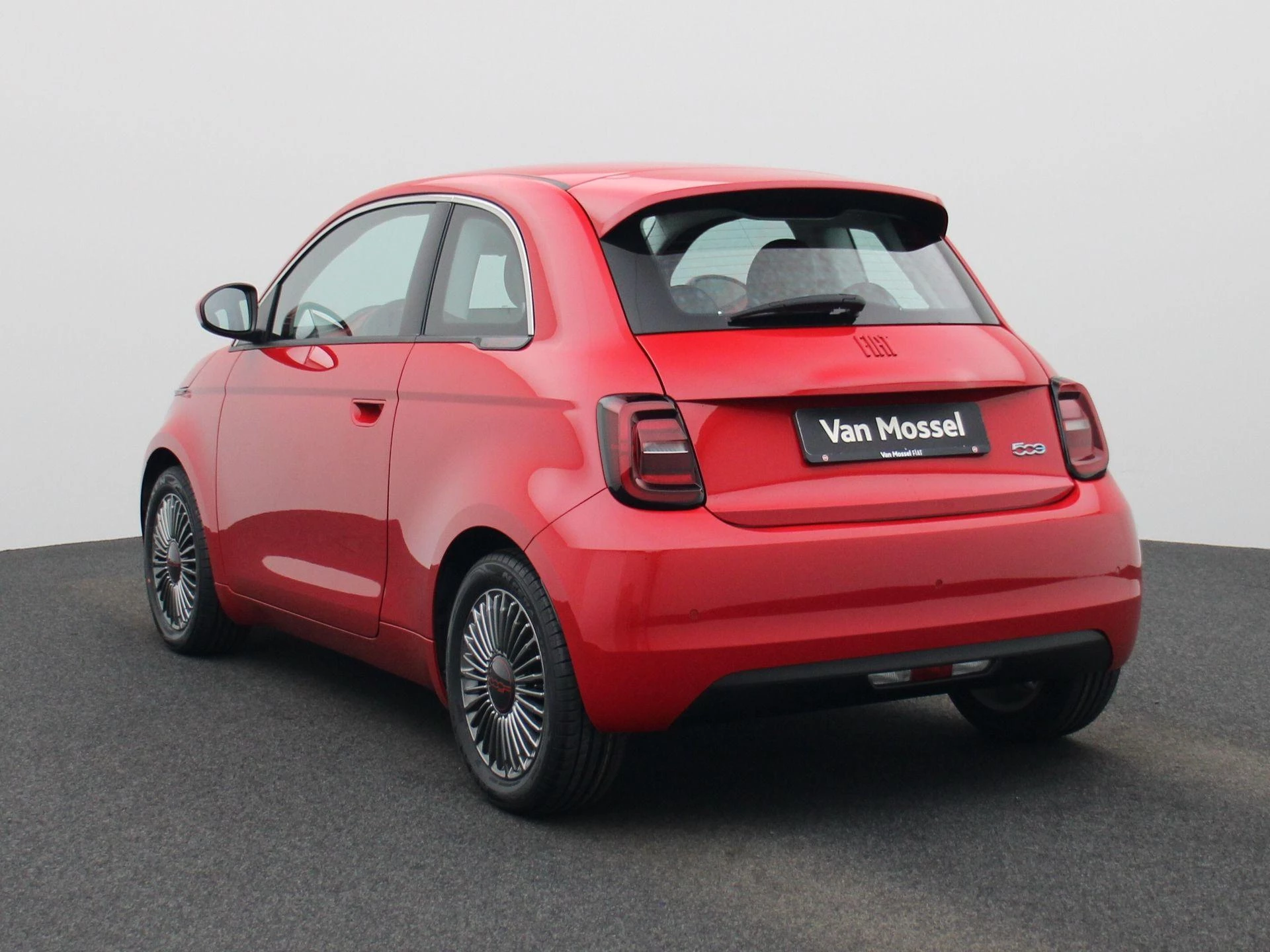 Fiat-500-image-1
