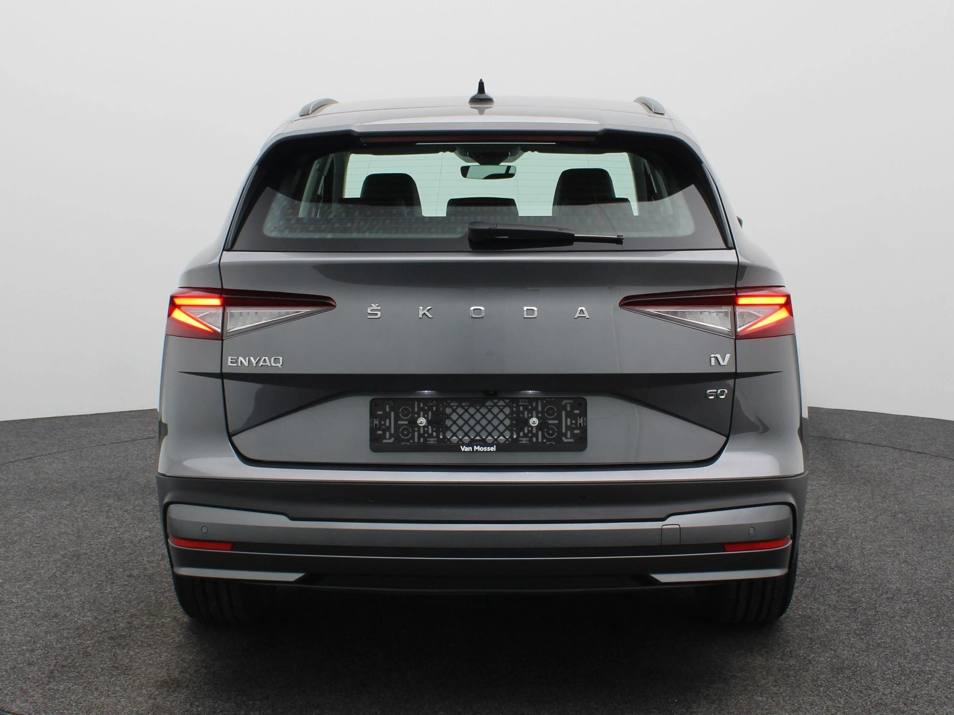Škoda-Enyaq iV-image-4