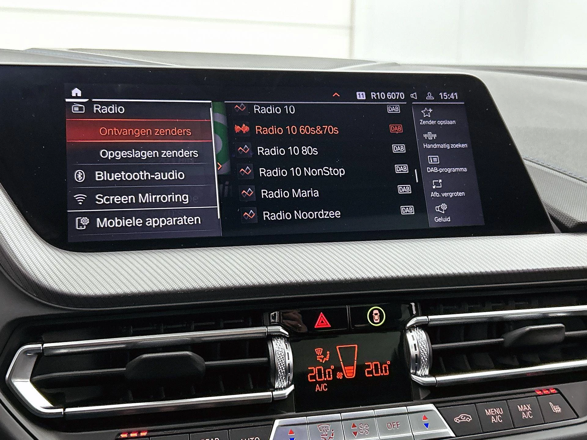 BMW-2 Serie-image-10