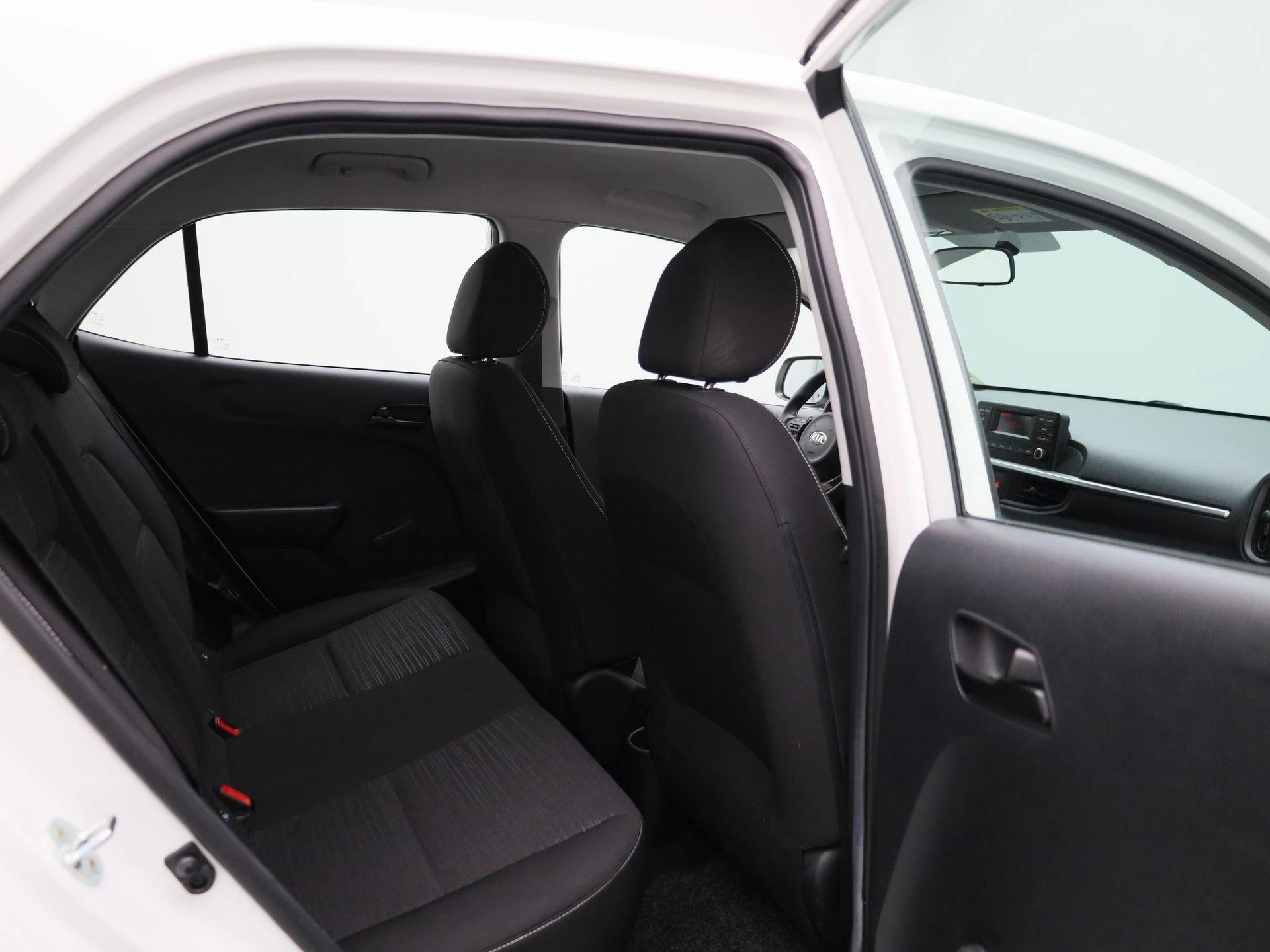 Kia-Picanto-image-28