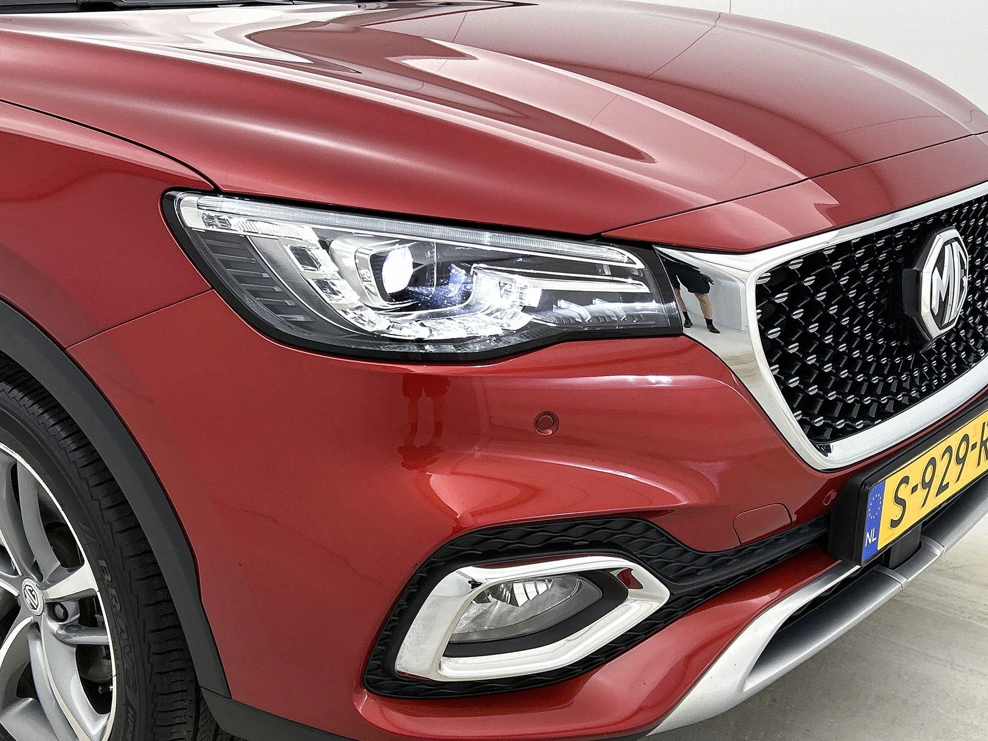 MG-EHS-image-40