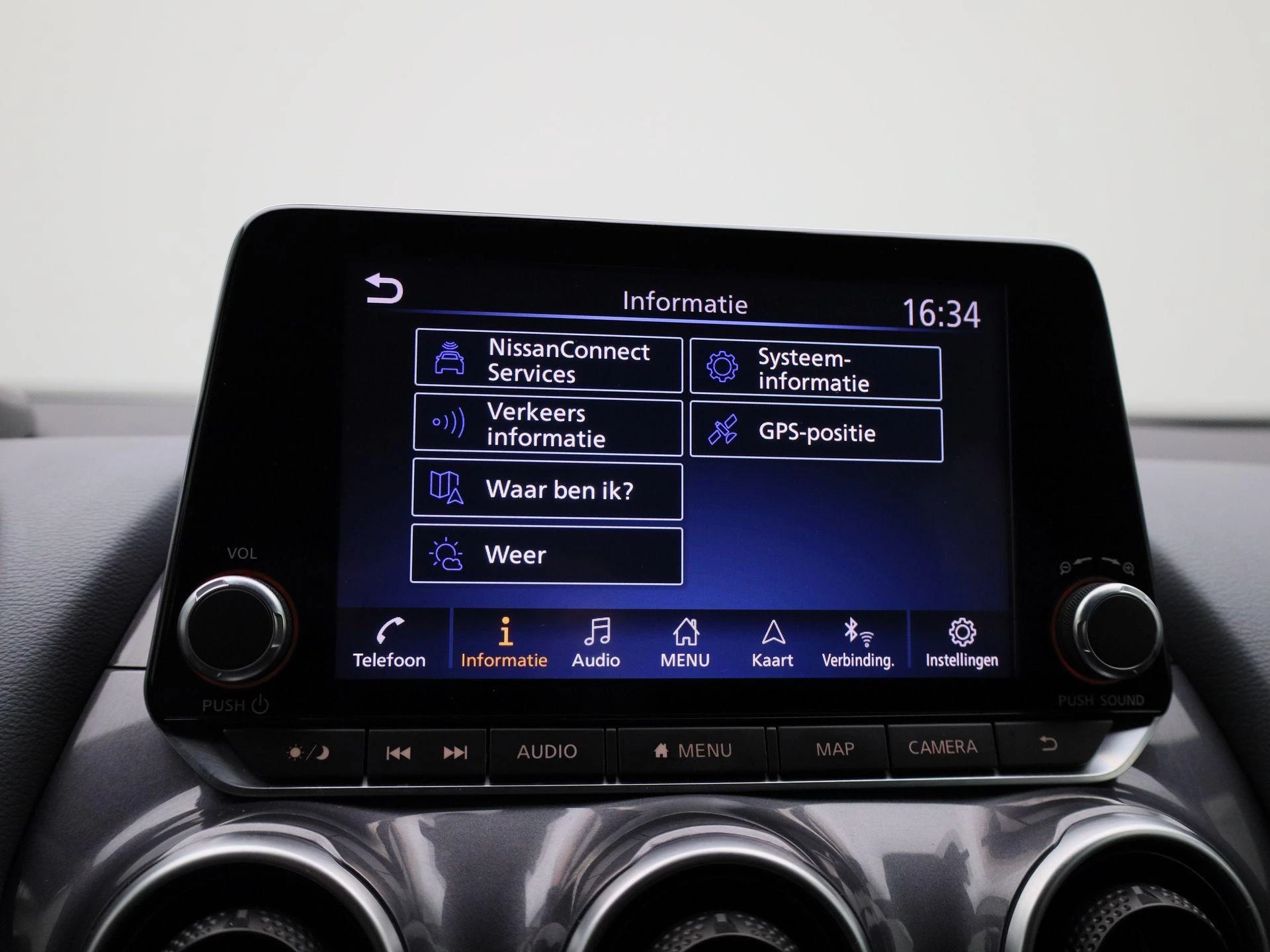Nissan Juke 1.0 DIG-T N-Connecta
