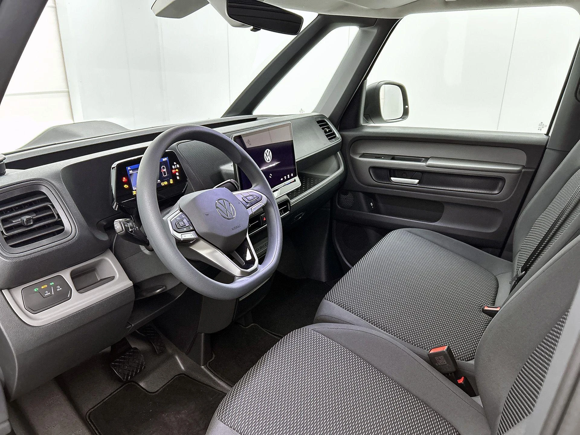 Volkswagen-ID. Buzz Cargo-image-21