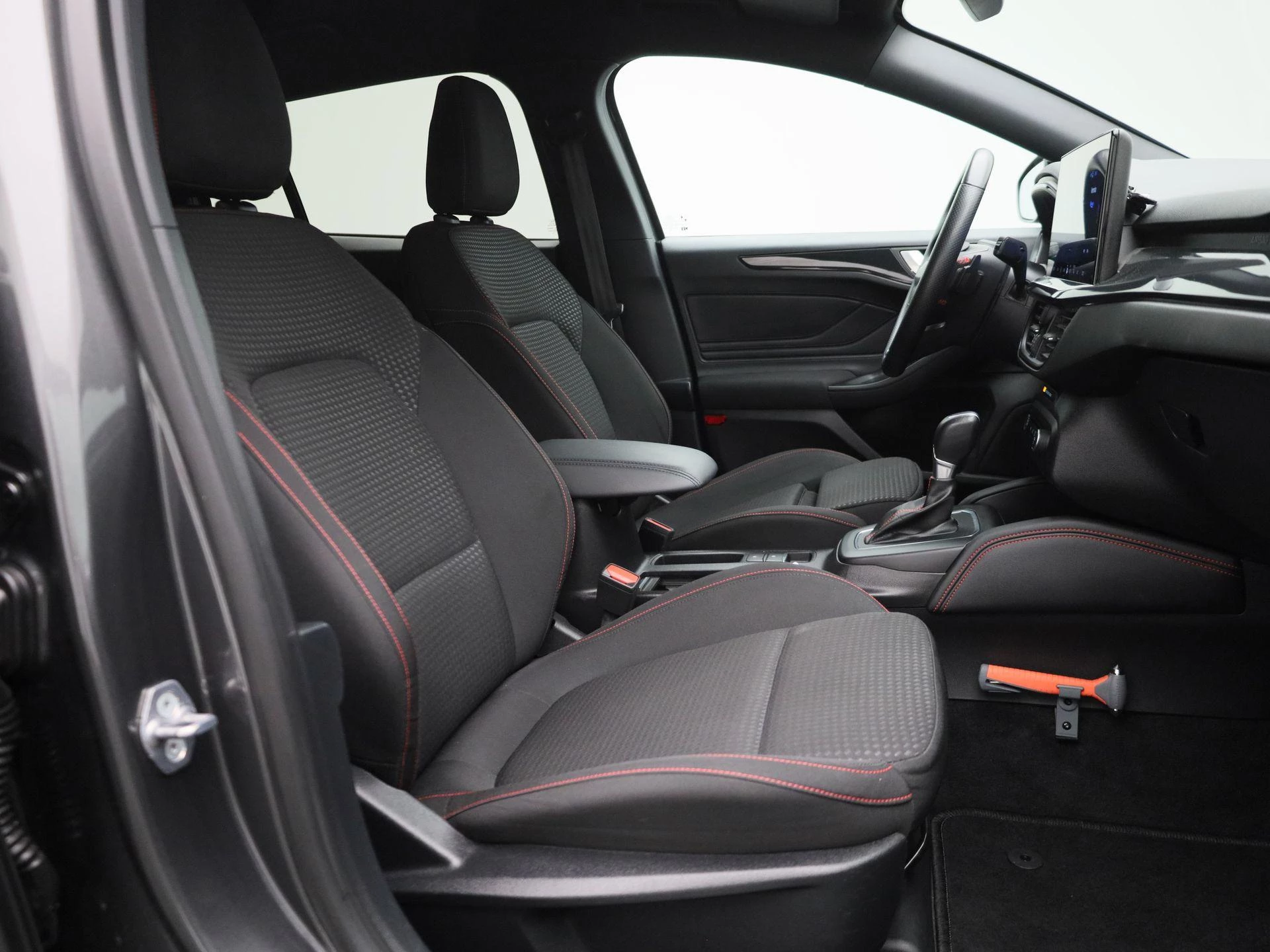 Ford Focus Wagon 1.0 EcoBoost Hybrid ST Line X