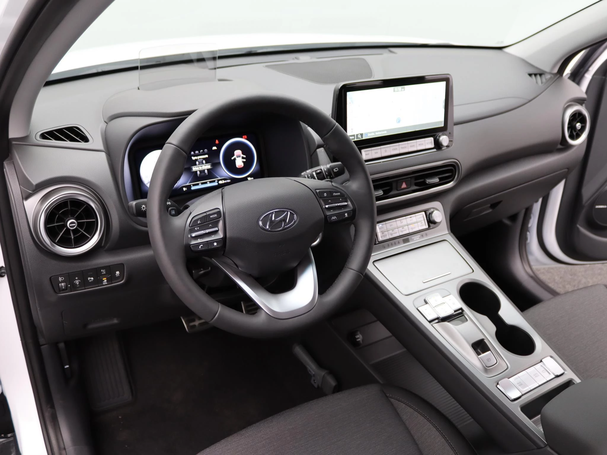 Hyundai-Kona-image-21
