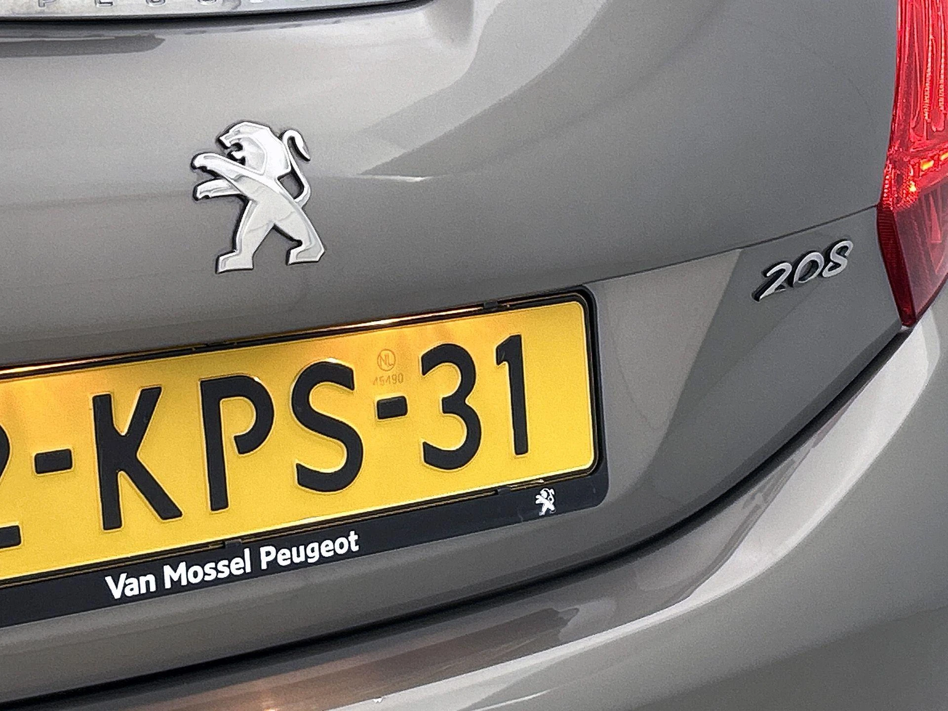 Peugeot-208-image-26