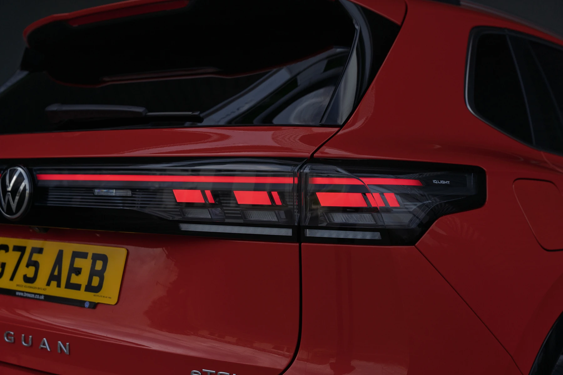 Volkswagen-Tiguan-image-29