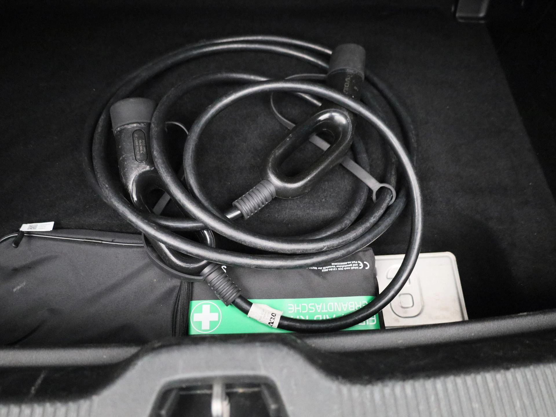 Volvo-EX30-image-12