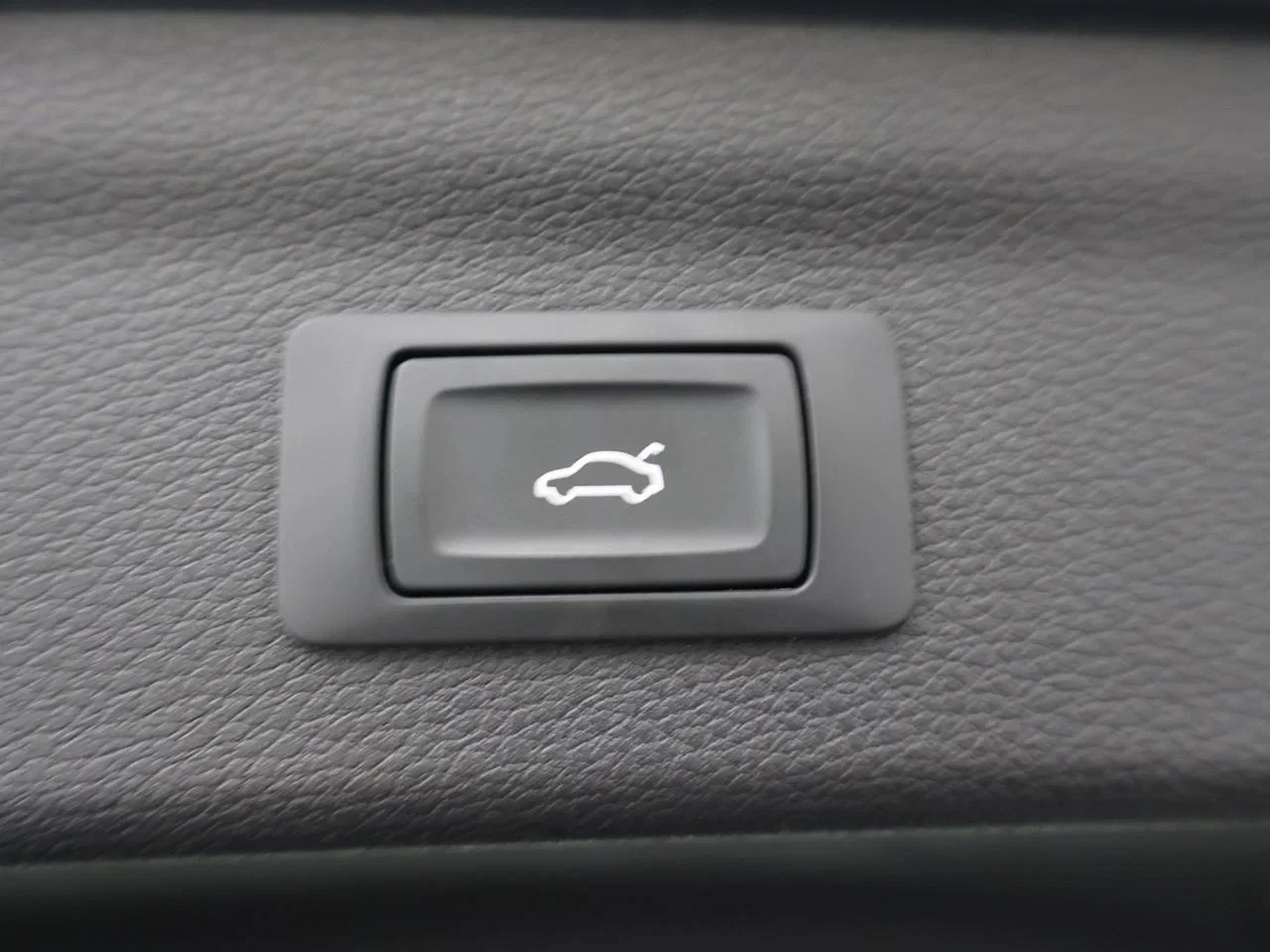 Audi-Q3-image-25
