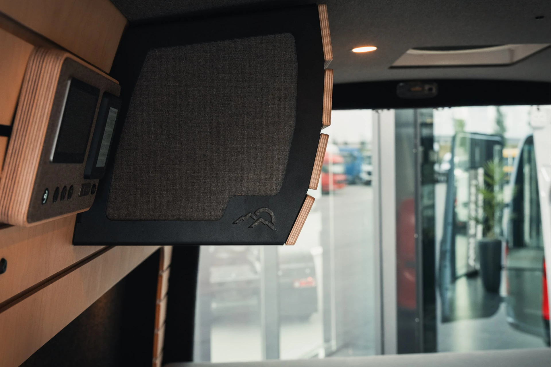 Mercedes-Benz-Sprinter-image-40