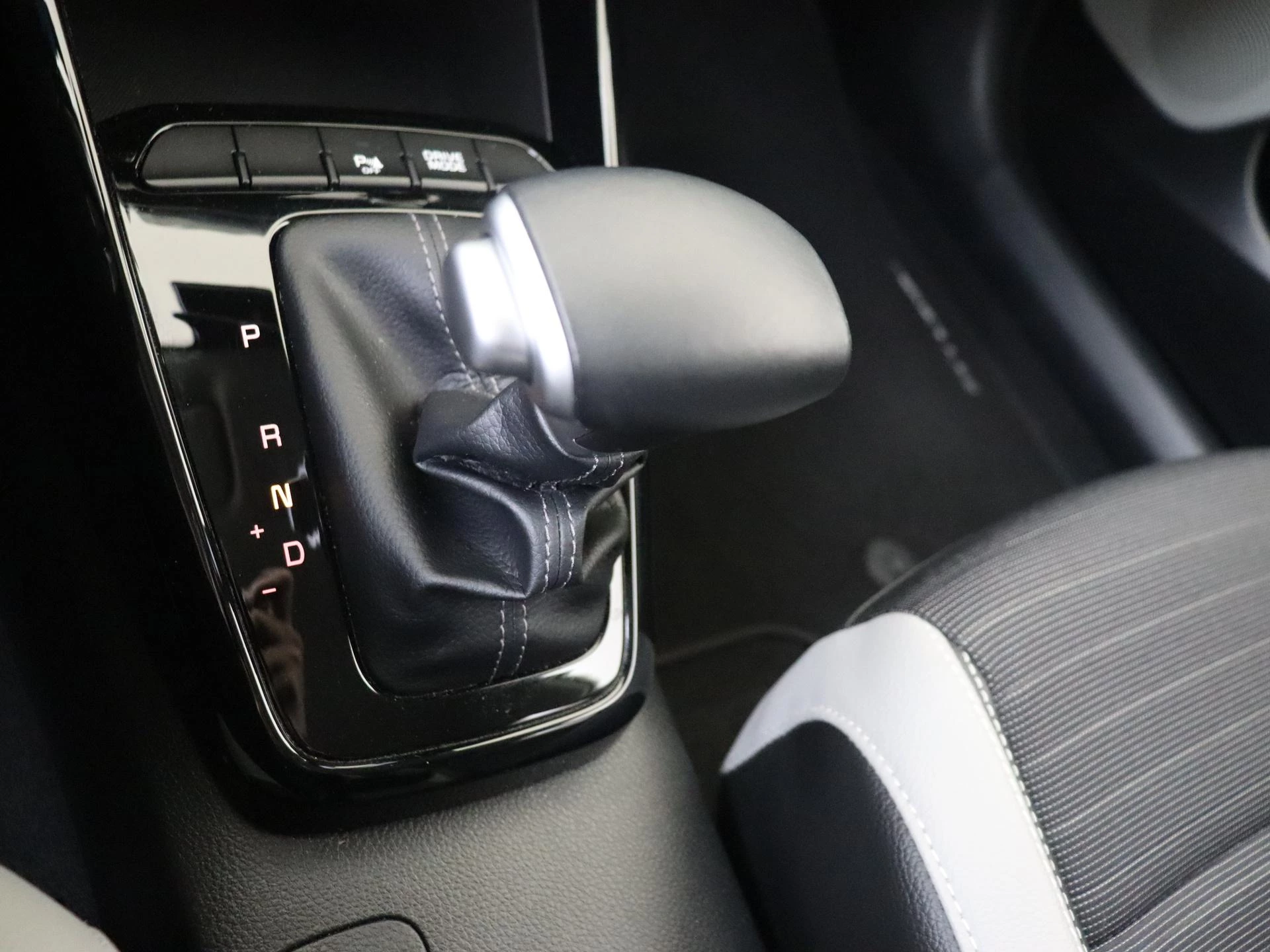 Kia-Stonic-image-17