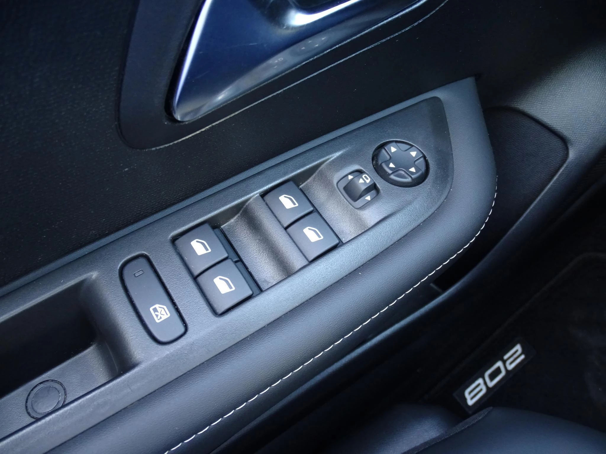 Peugeot 208 1.2T Allure