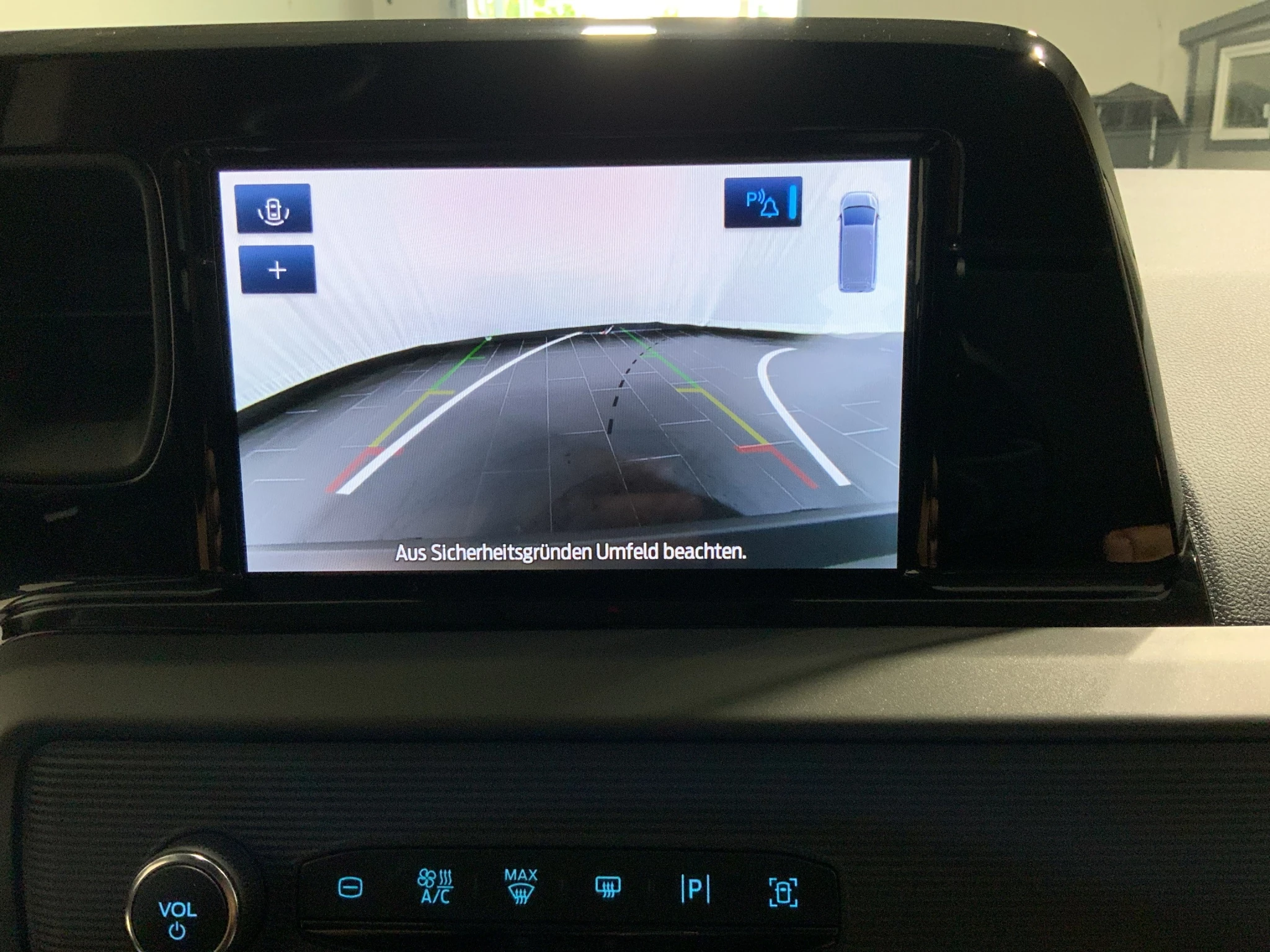 Ford-Transit Courier-image-21