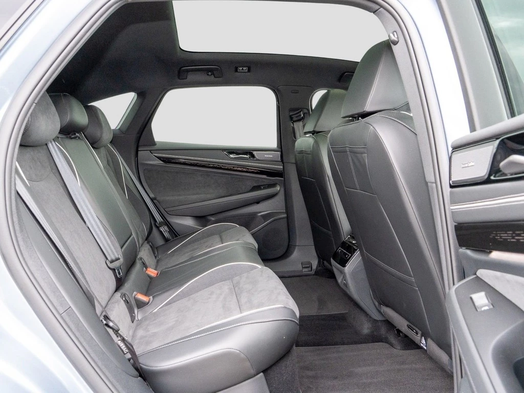 Volkswagen-ID.7-image-8