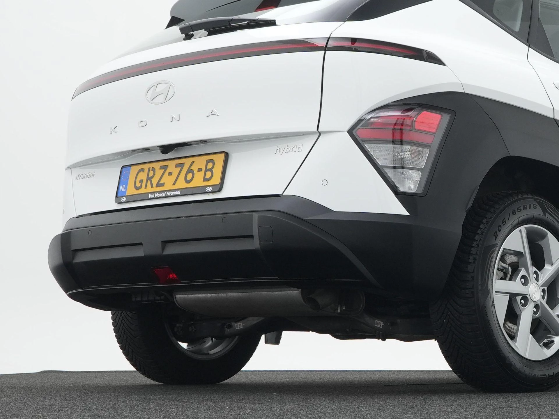 Hyundai-Kona-image-43