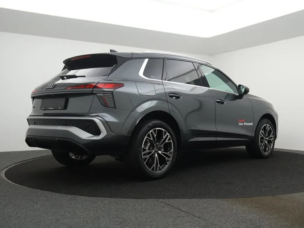 Audi-Q3-image-1