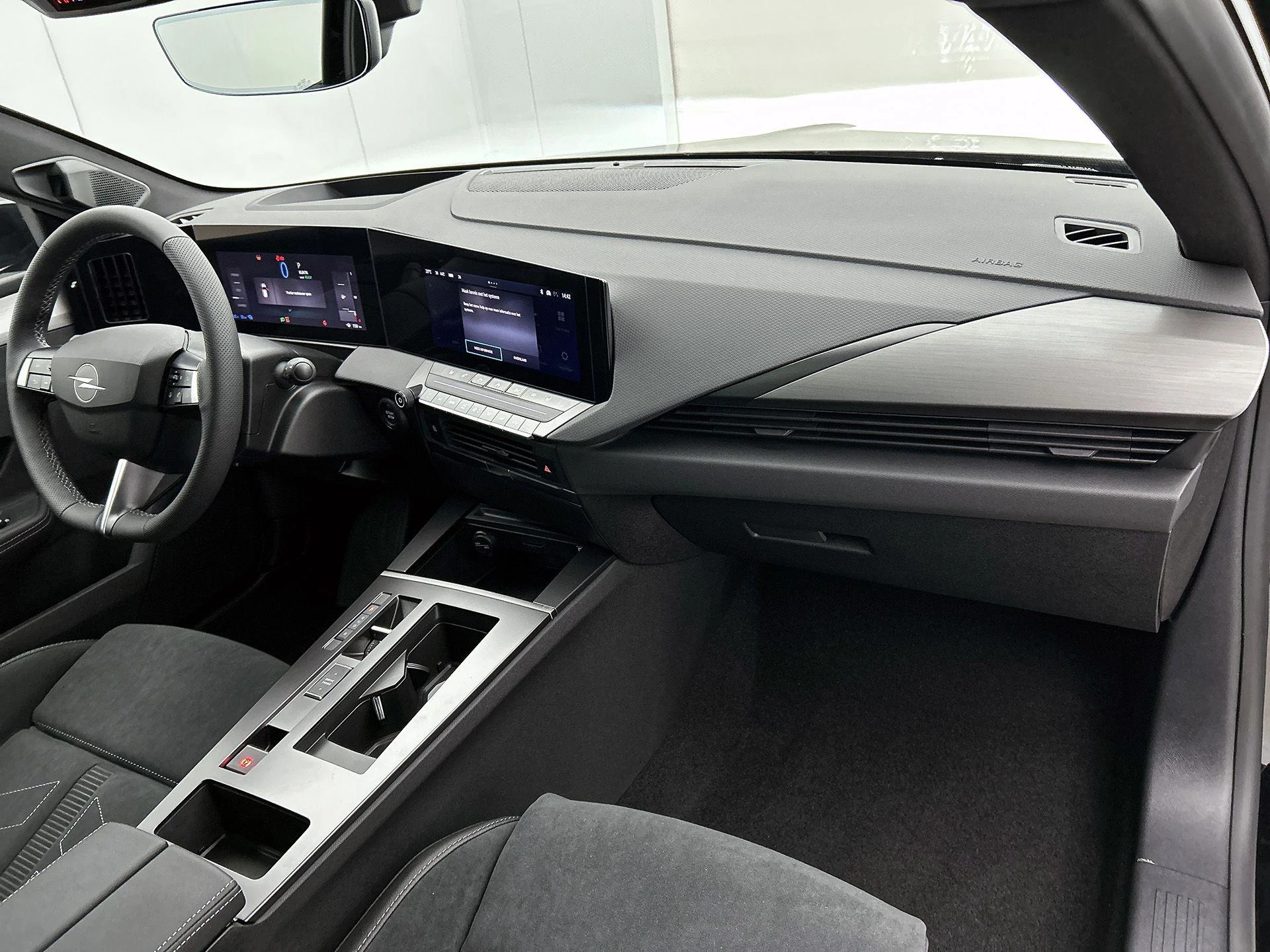 Opel-Astra-image-19