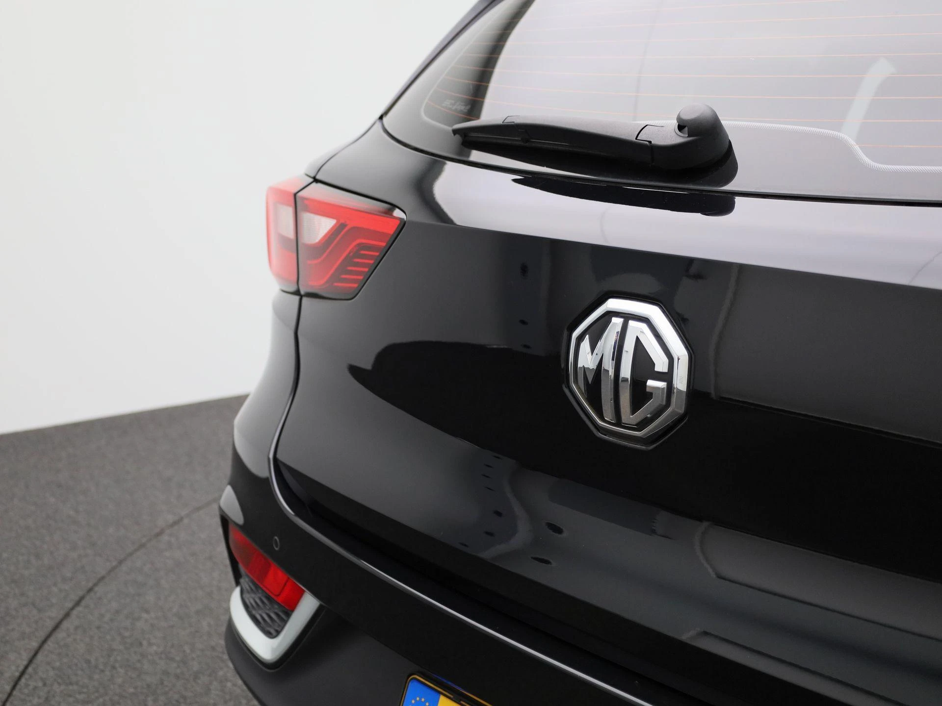 MG-ZS EV-image-38