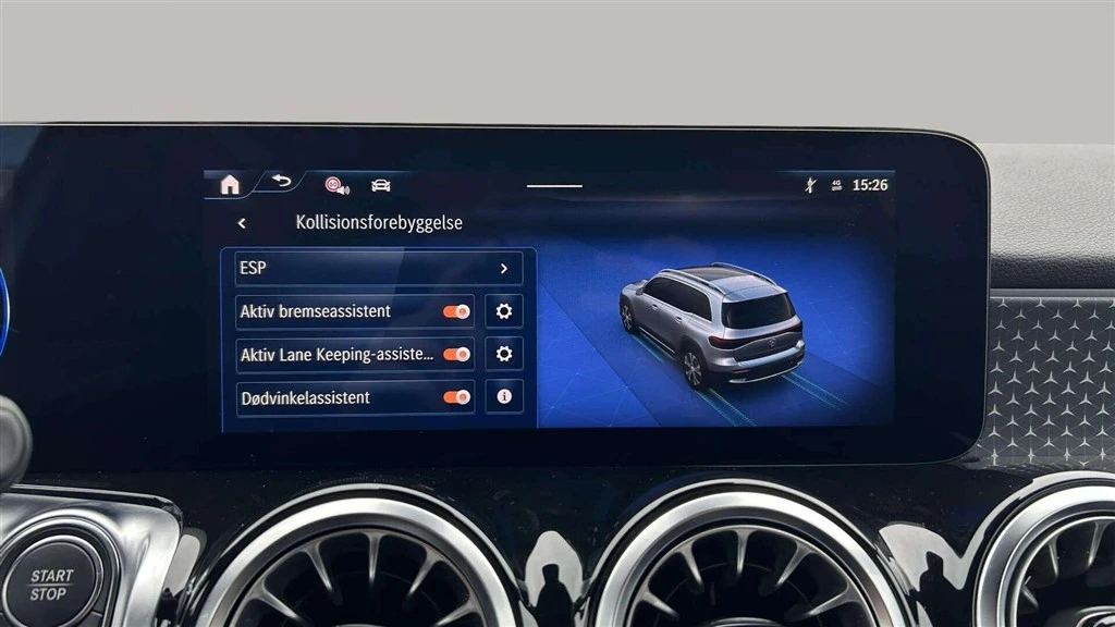 Mercedes-Benz-EQB-image-16