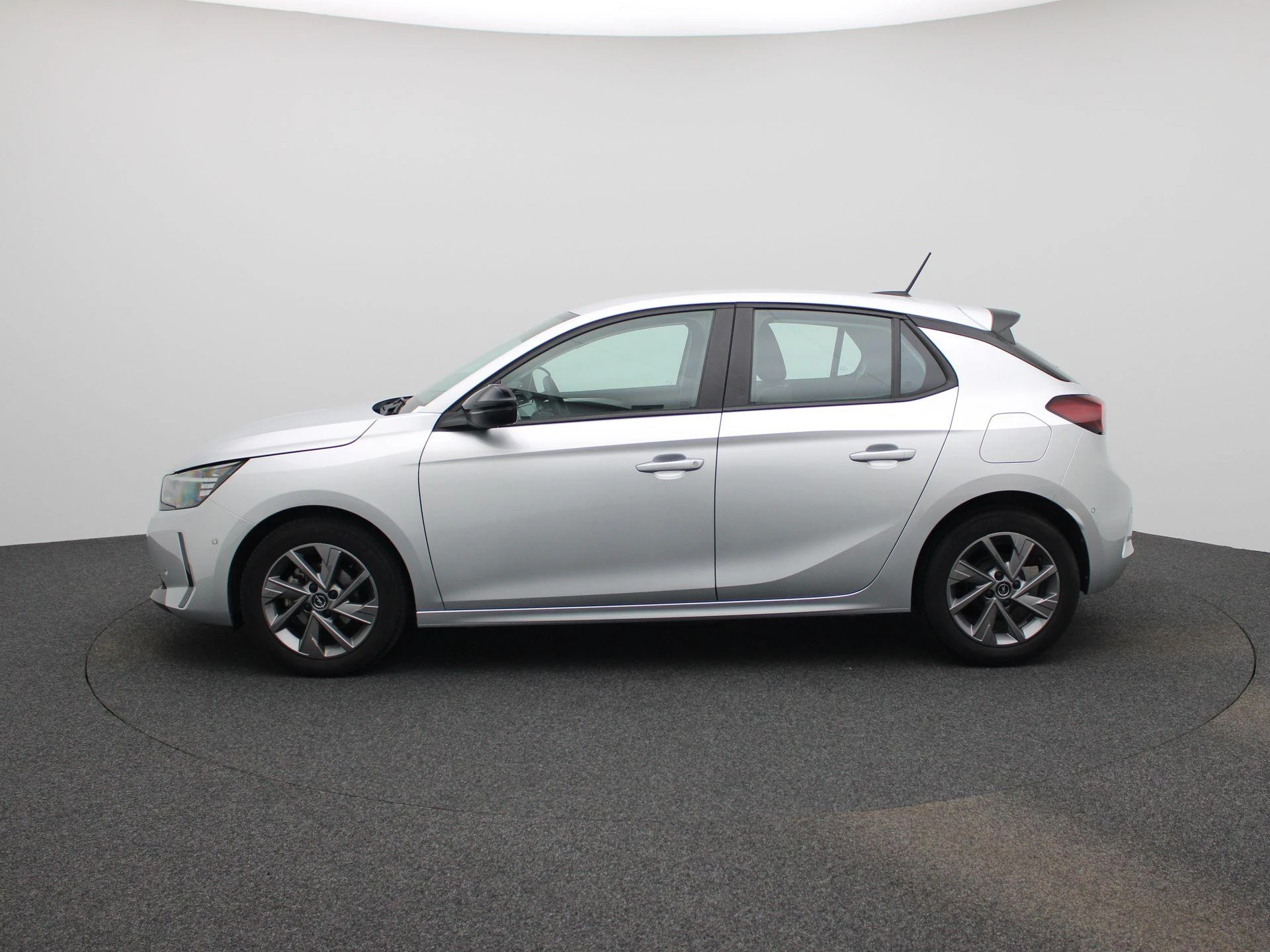 Opel-Corsa-image-3