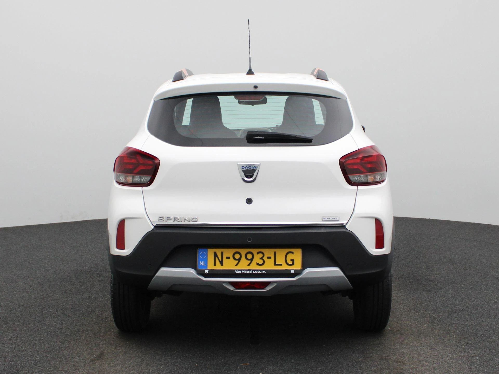 Dacia-Spring-image-4