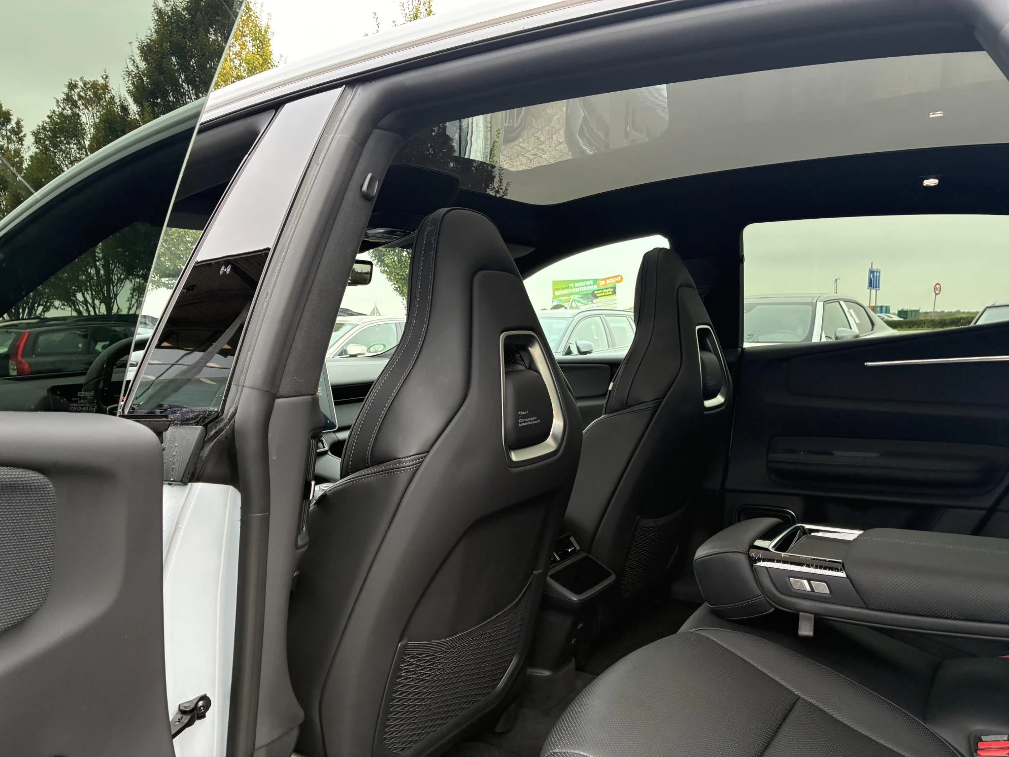 Polestar-4-image-12