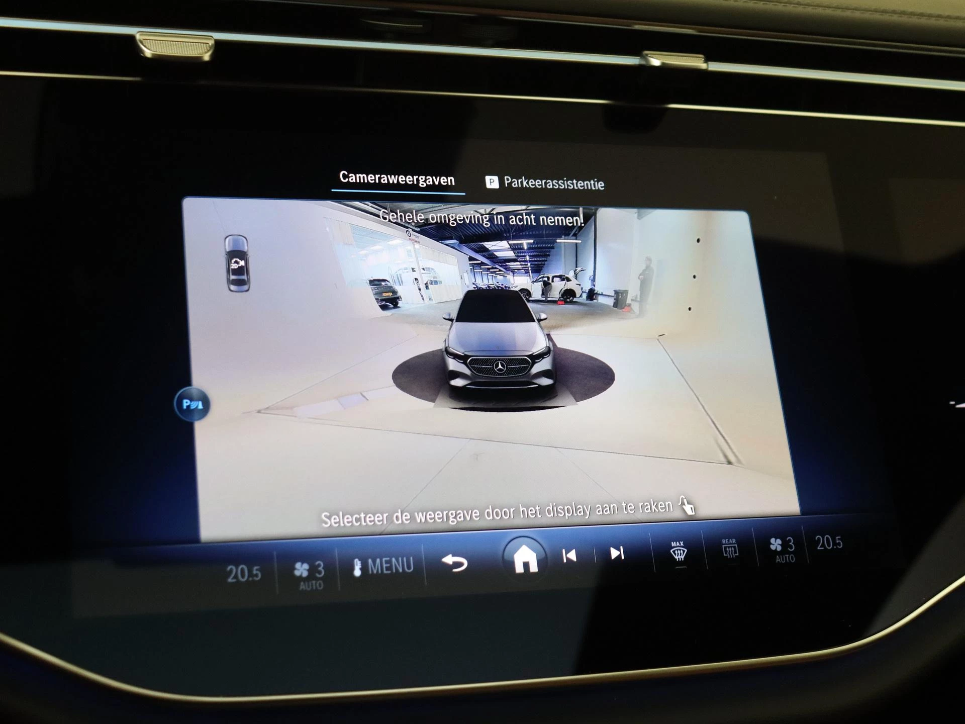 Mercedes-Benz-E-Klasse-image-20