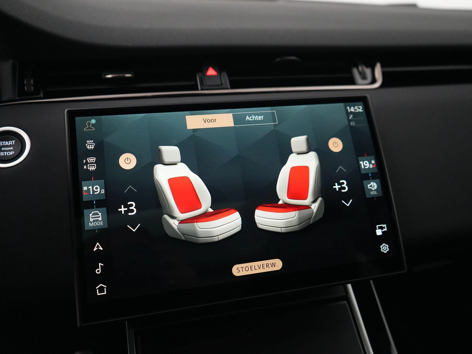 Land Rover-Range Rover Evoque-image-23