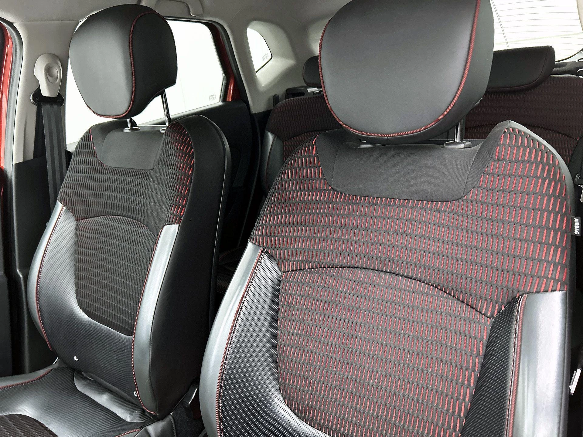Renault-Captur-image-10