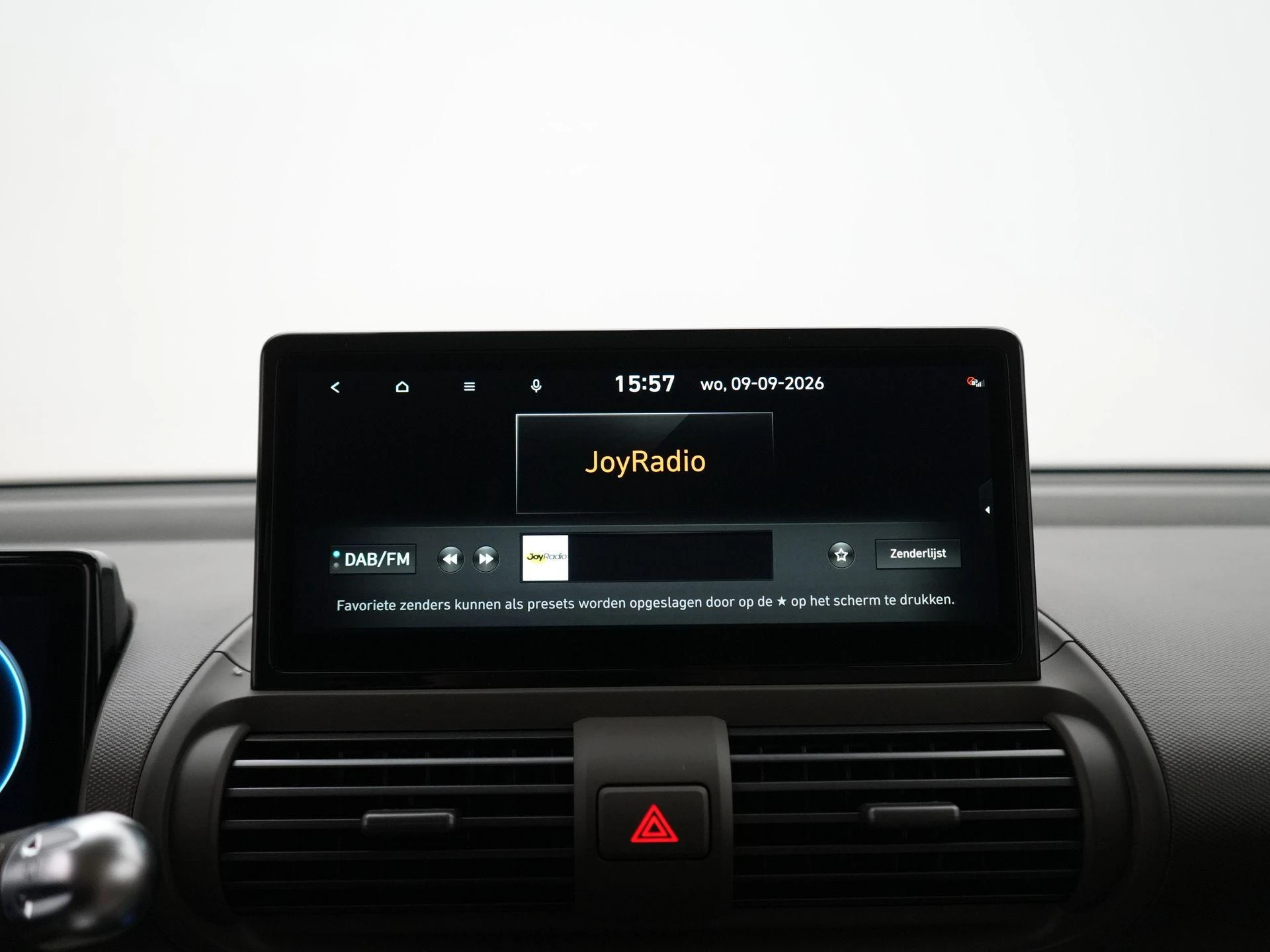 Hyundai-Inster-image-25