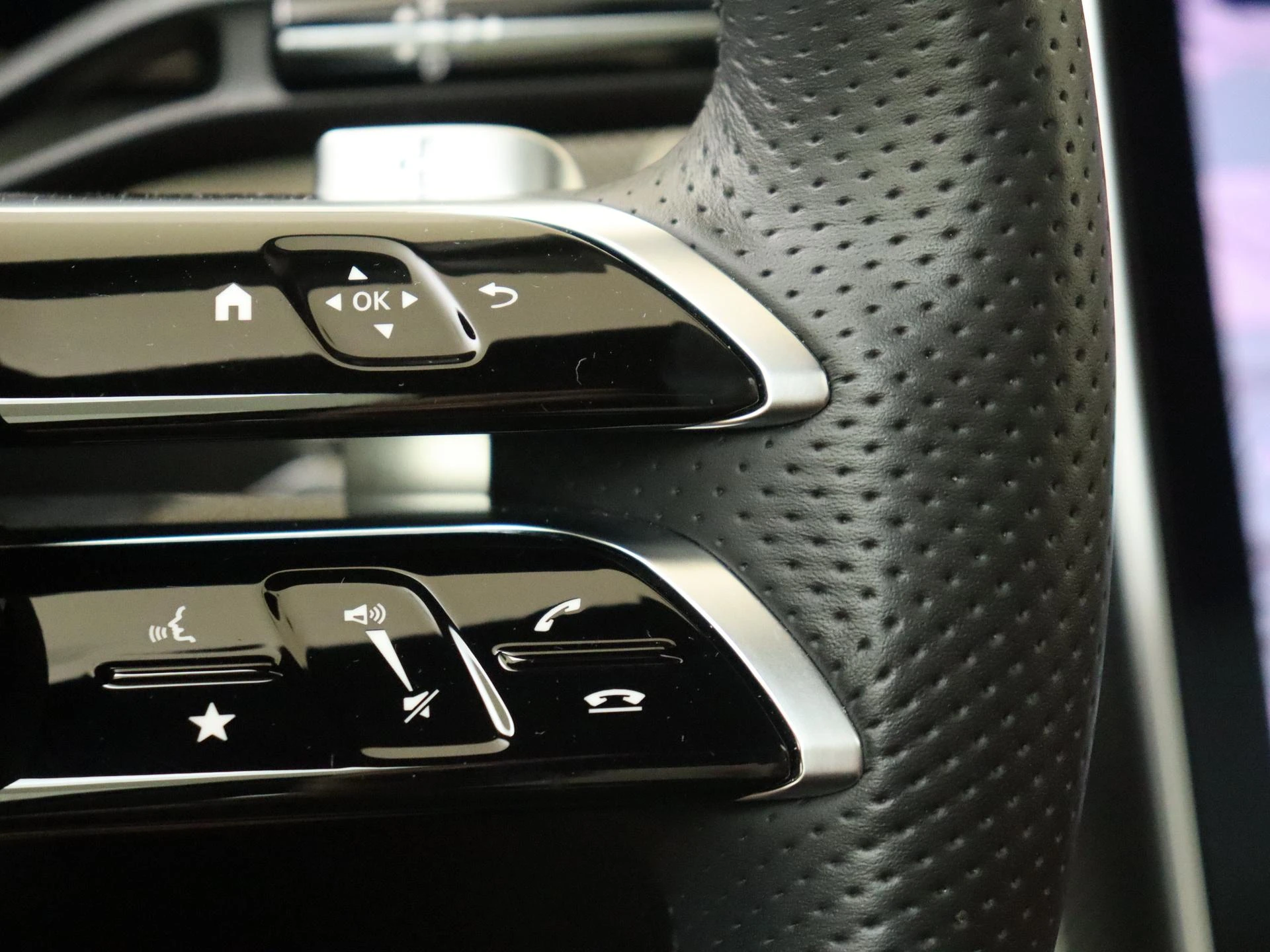 Mercedes-Benz C-Klasse 400 e 4MATIC AMG Line