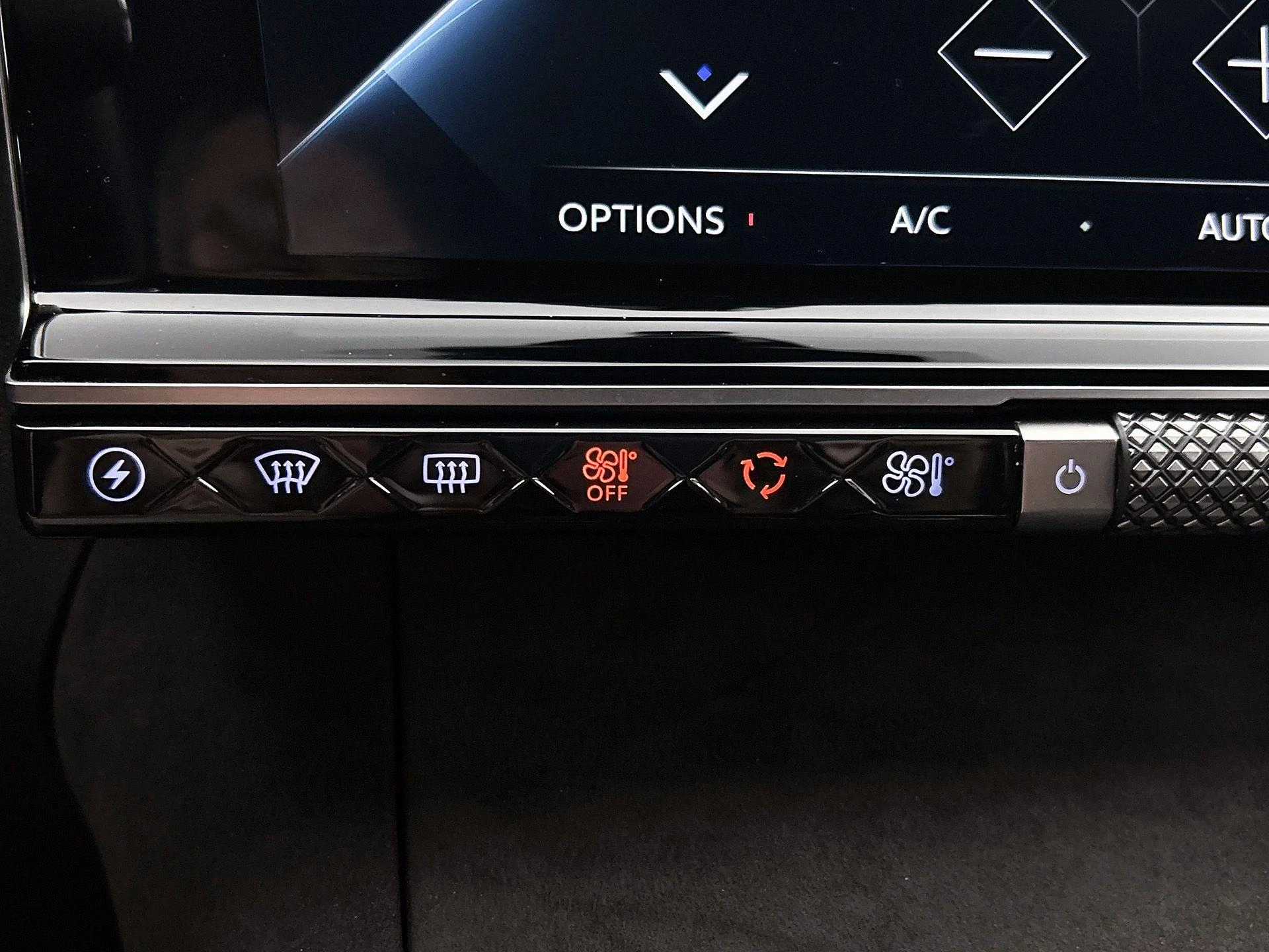 DS DS 7 Crossback E-Tense Performance Line