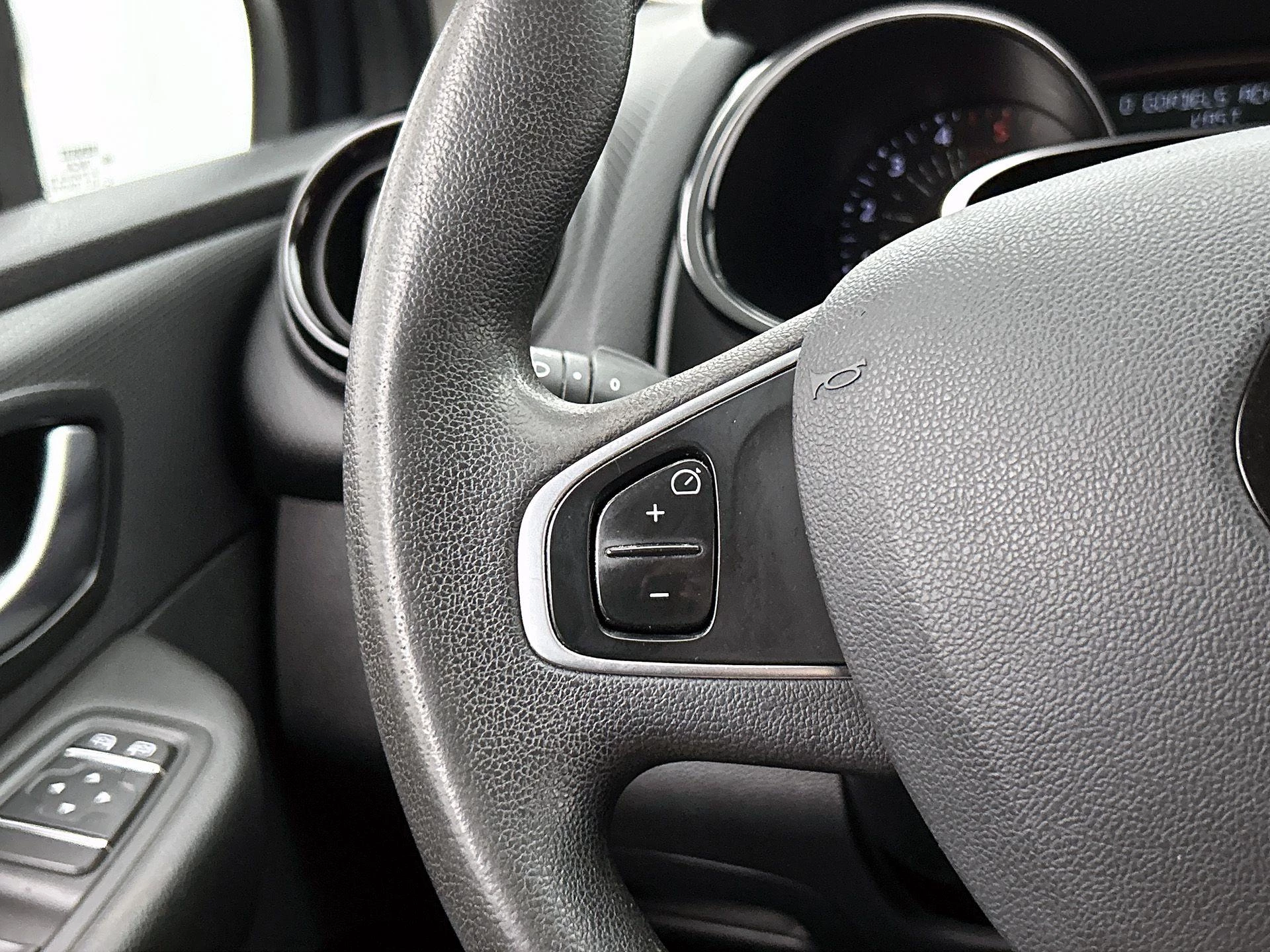 Renault-Clio-image-5