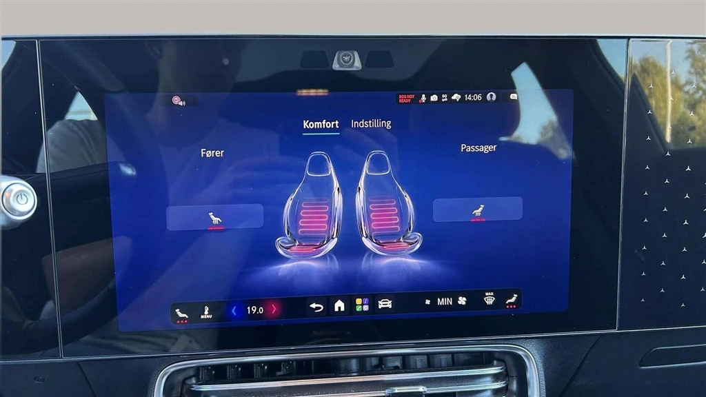 Mercedes-Benz-CLA-image-16