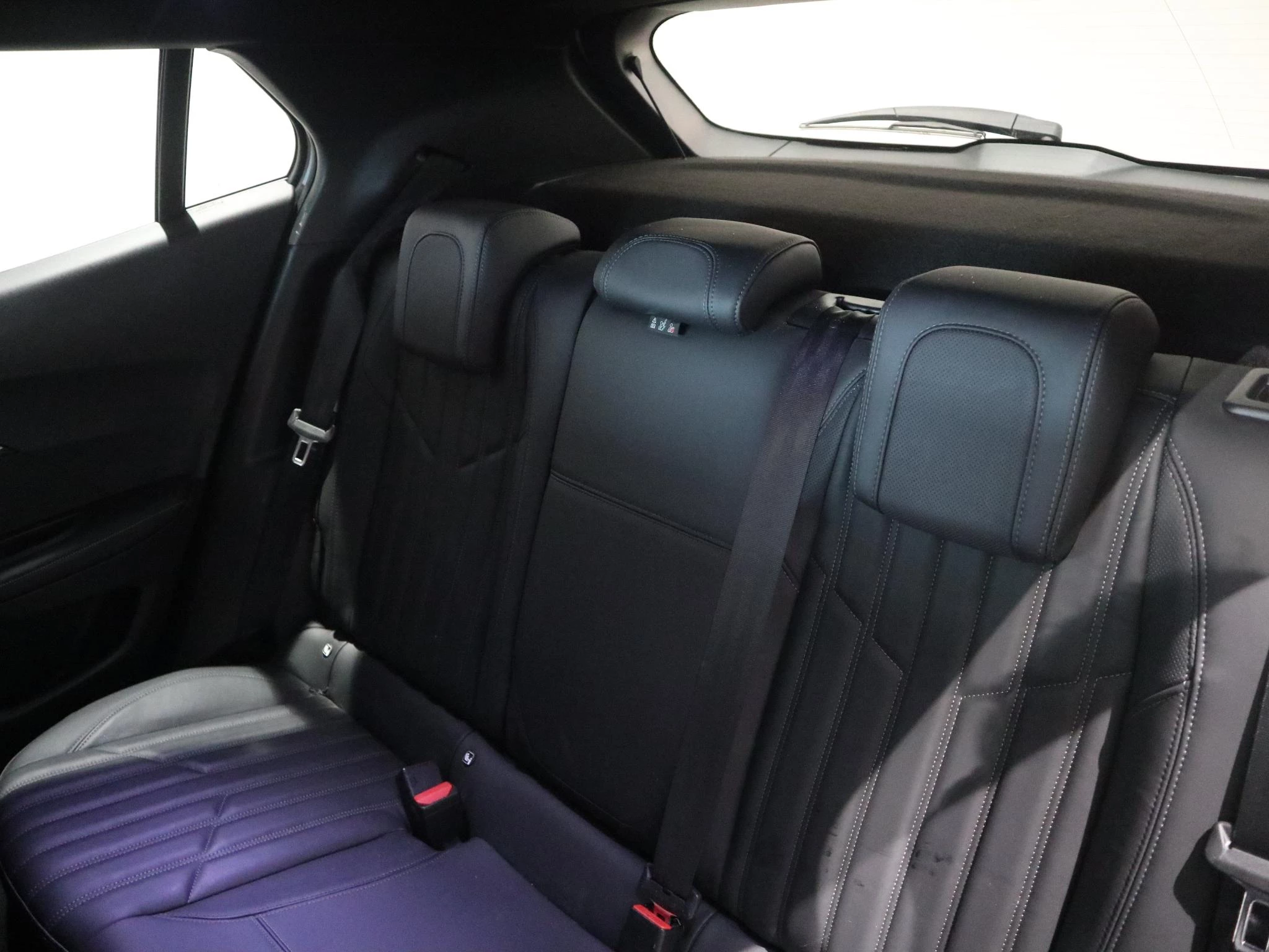 Peugeot-2008-image-9