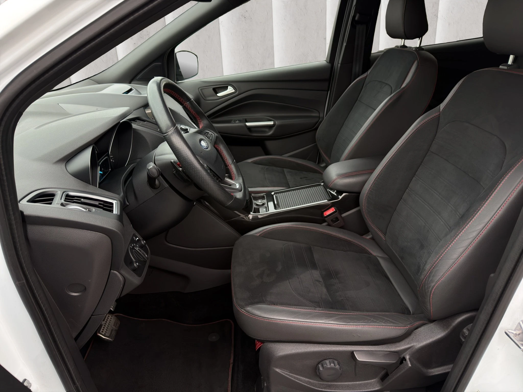 Ford-Kuga-image-9