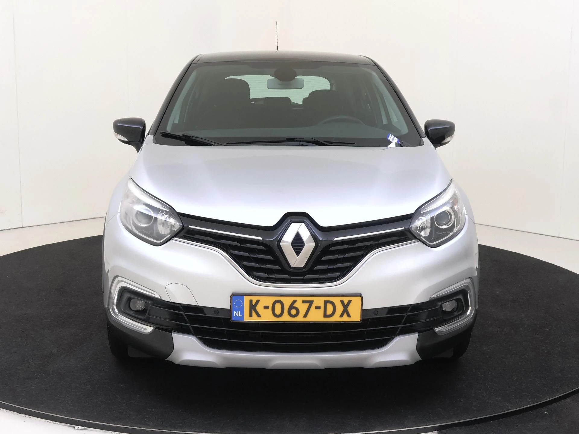 Renault-Captur-image-5