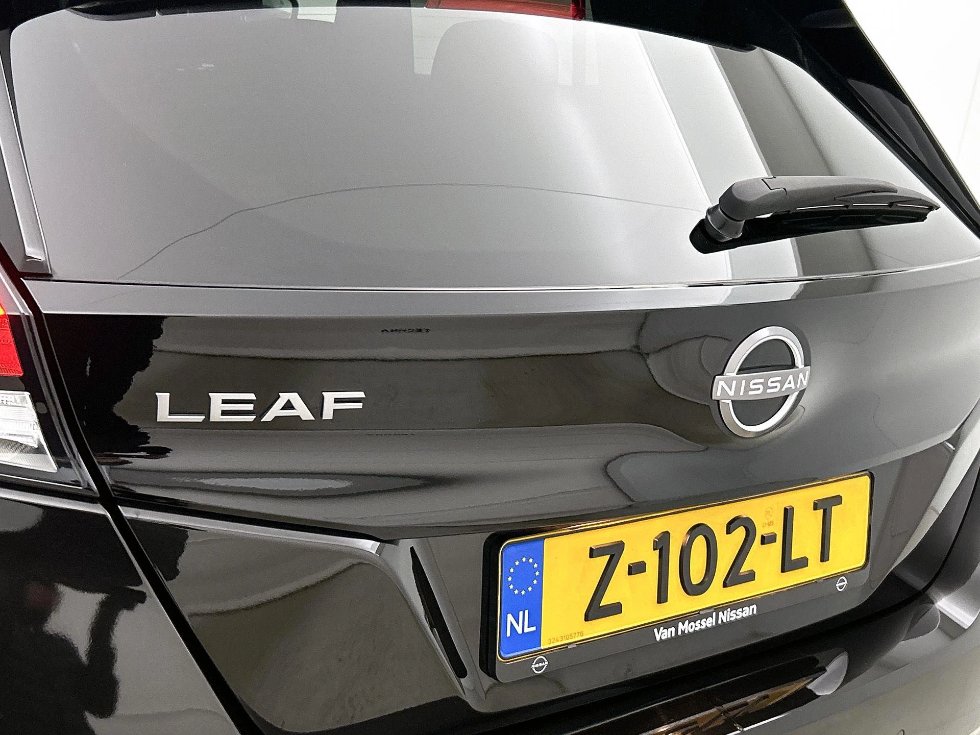 Nissan-Leaf-image-35